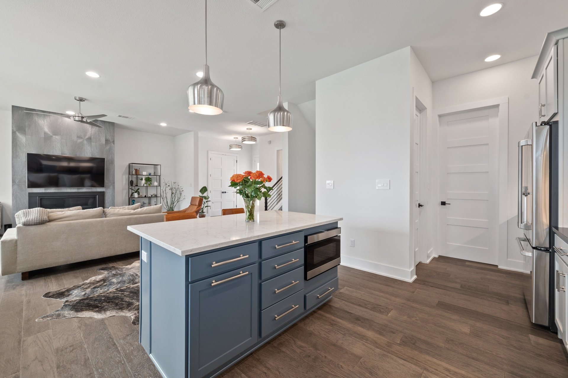 1215 Lake Shore Drive
