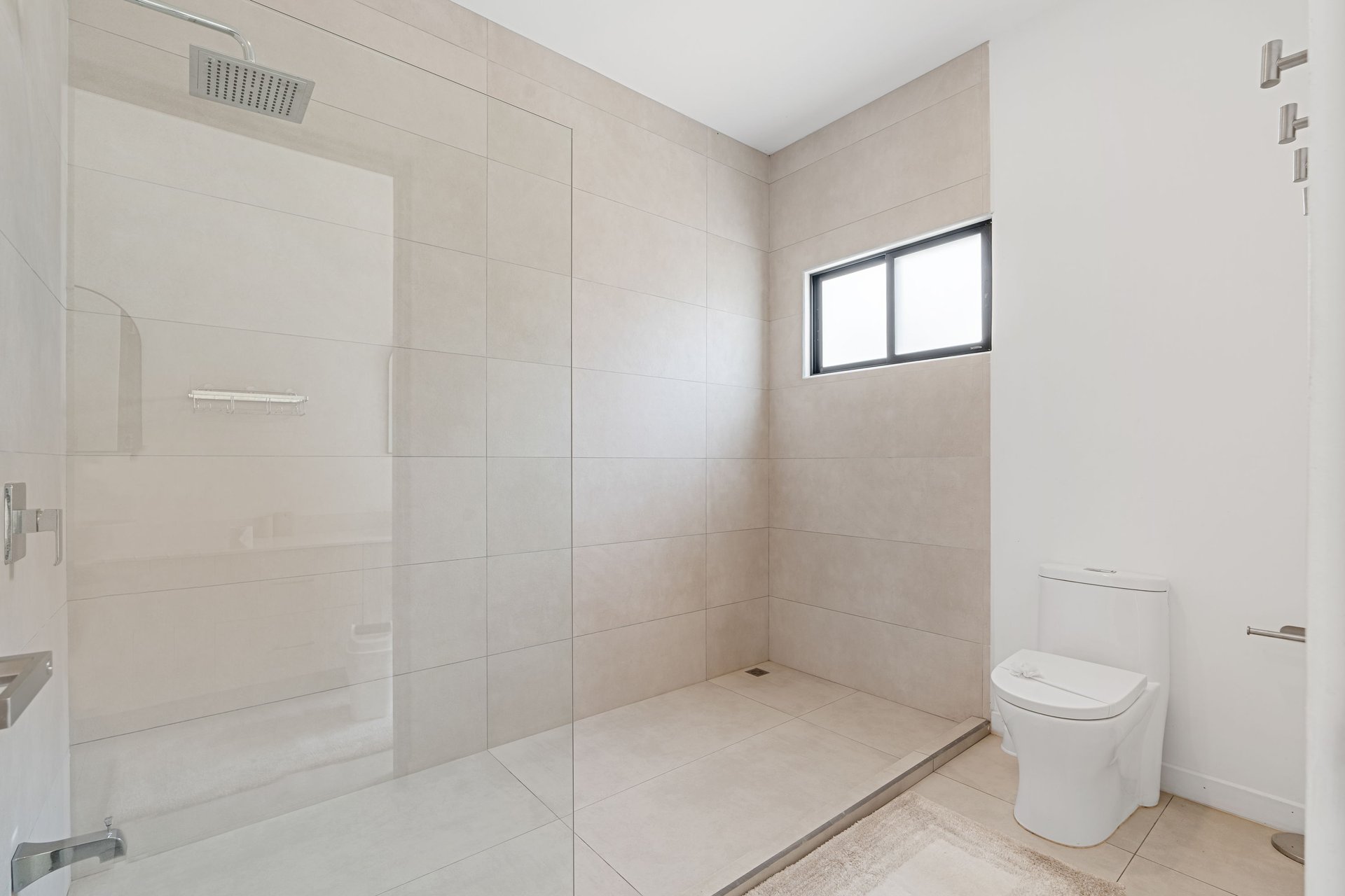 Castillo Blanco | Modern 4 Bedroom Home with Saltwater Pool – Walk to the Beach + Seller Financing Available
