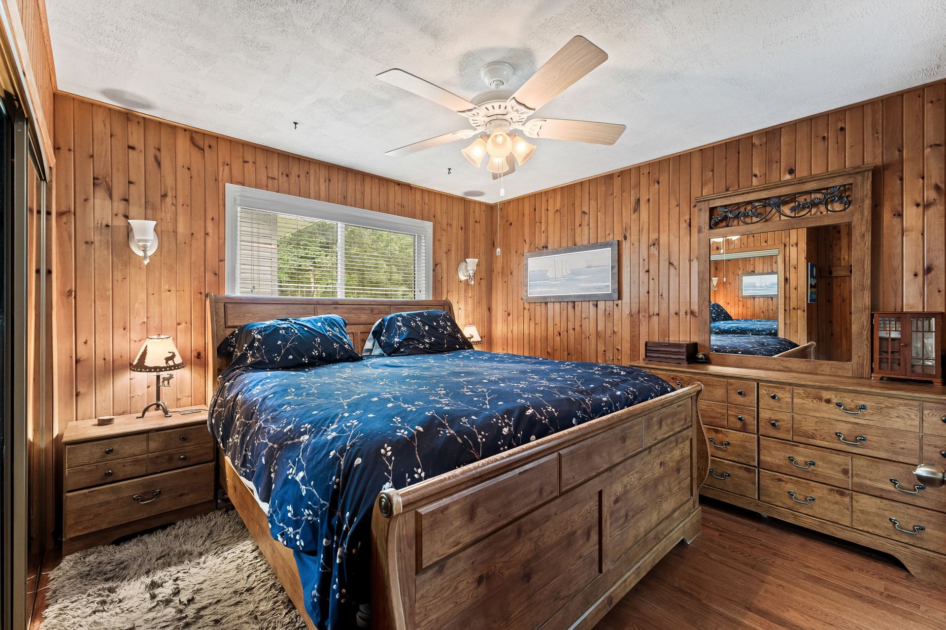 27 Young Street, Kawartha Lakes