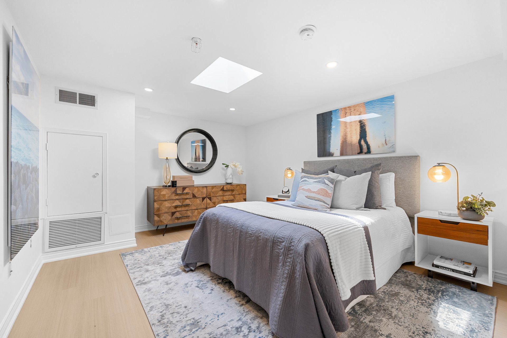 217 St George Street Suite 54
