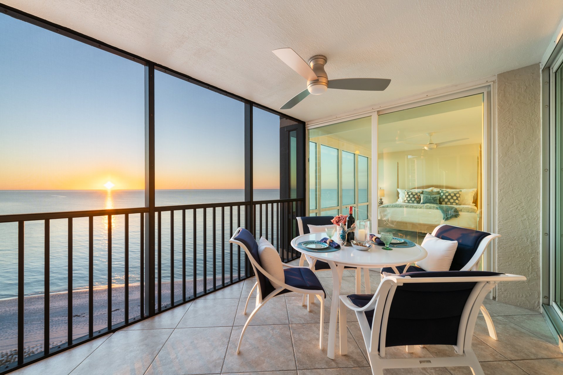 VISTAS 903 AT PARK SHORE