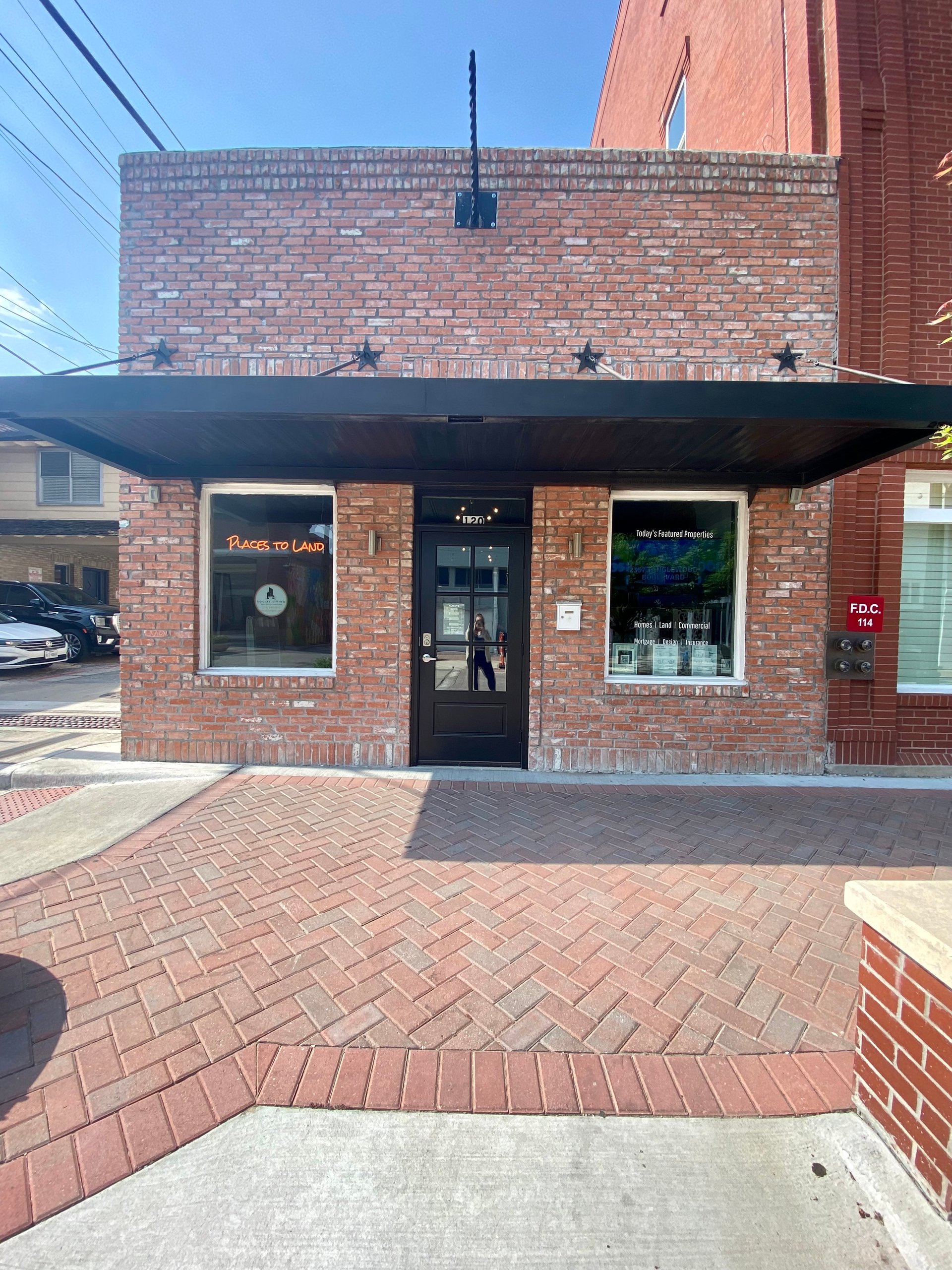 120 W. Louisiana