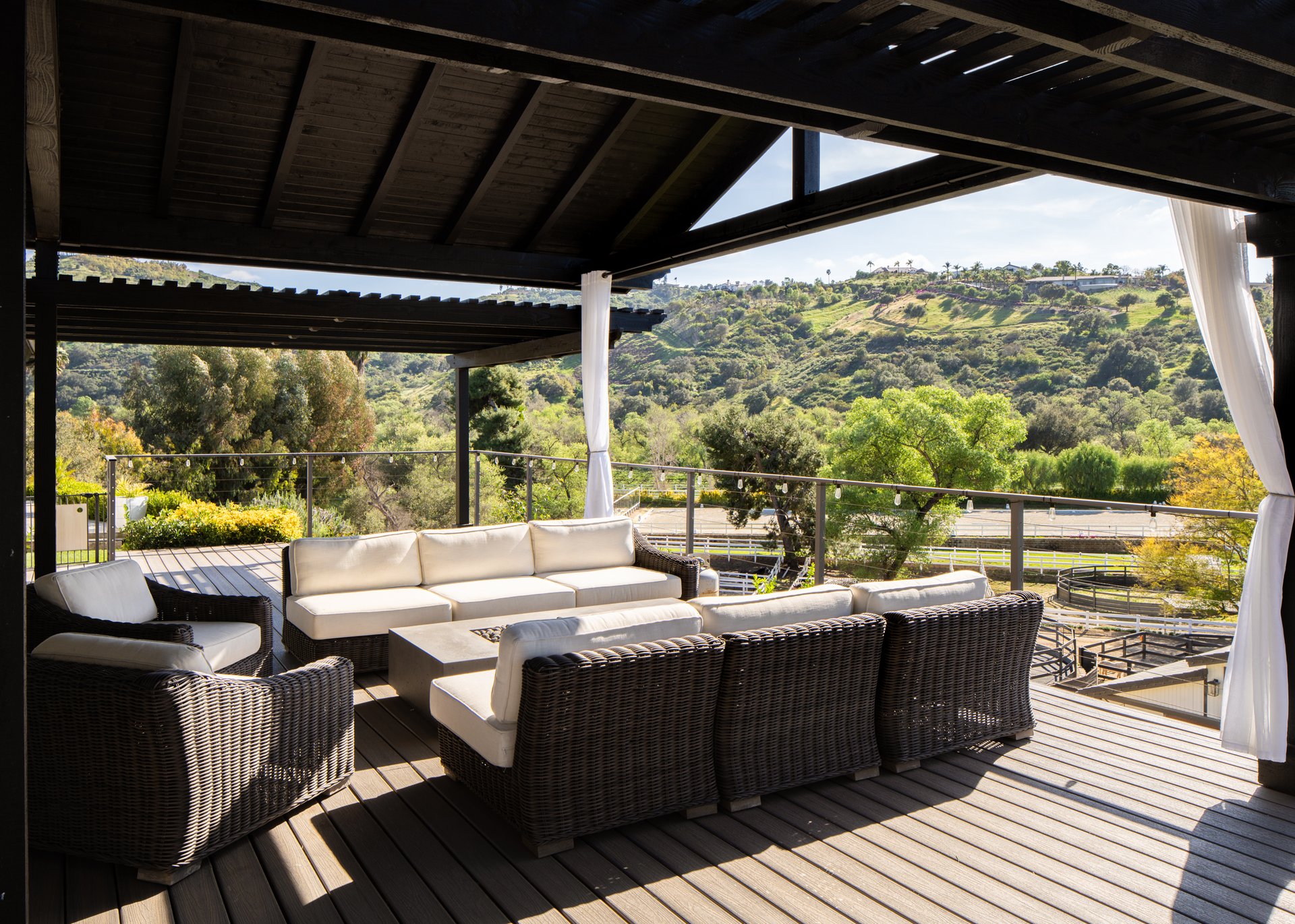 7017 Via Mariposa Sur
