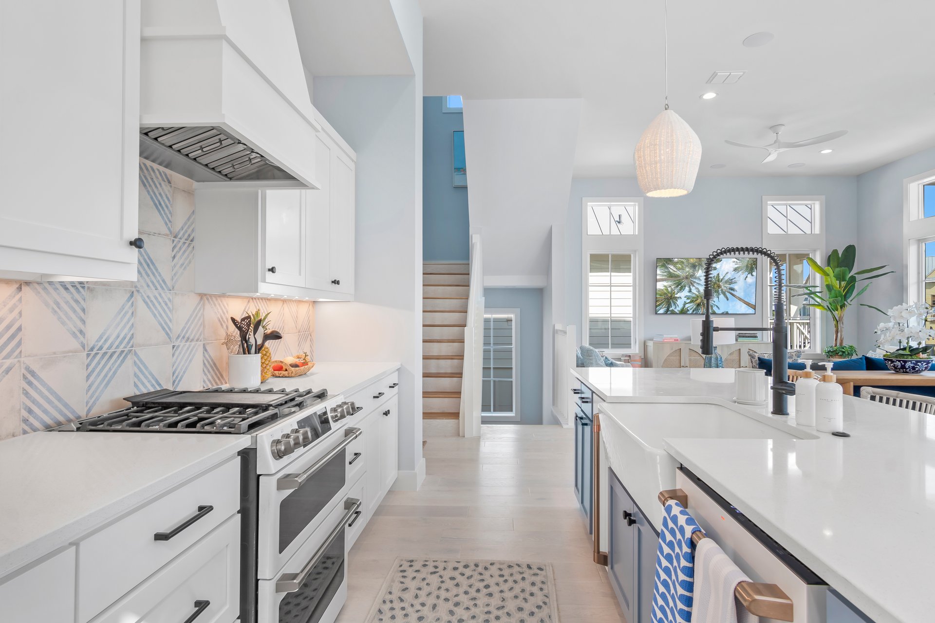 150 Barefoot Lane