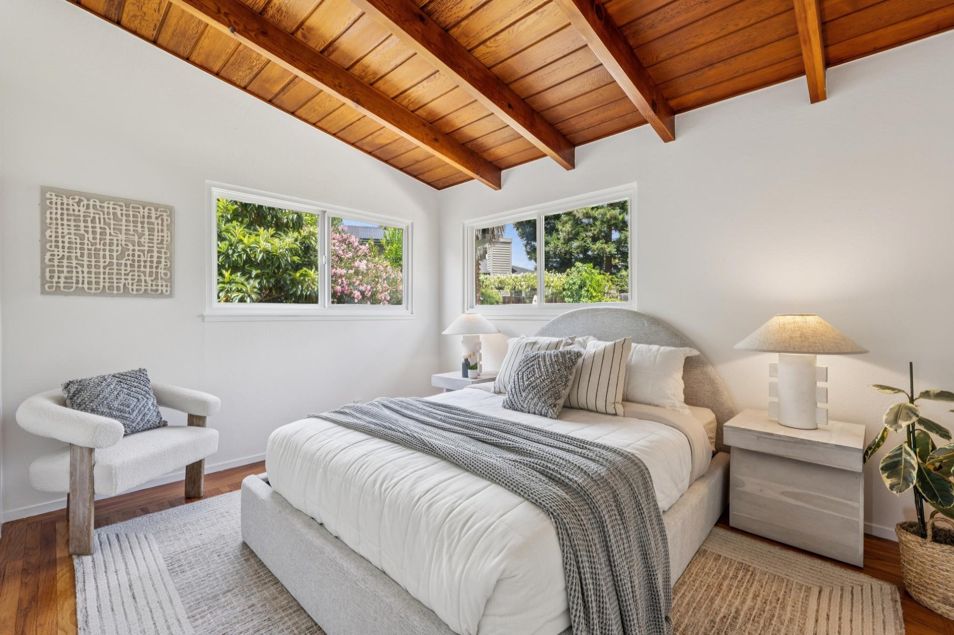 2645 Buenos Aires Ct