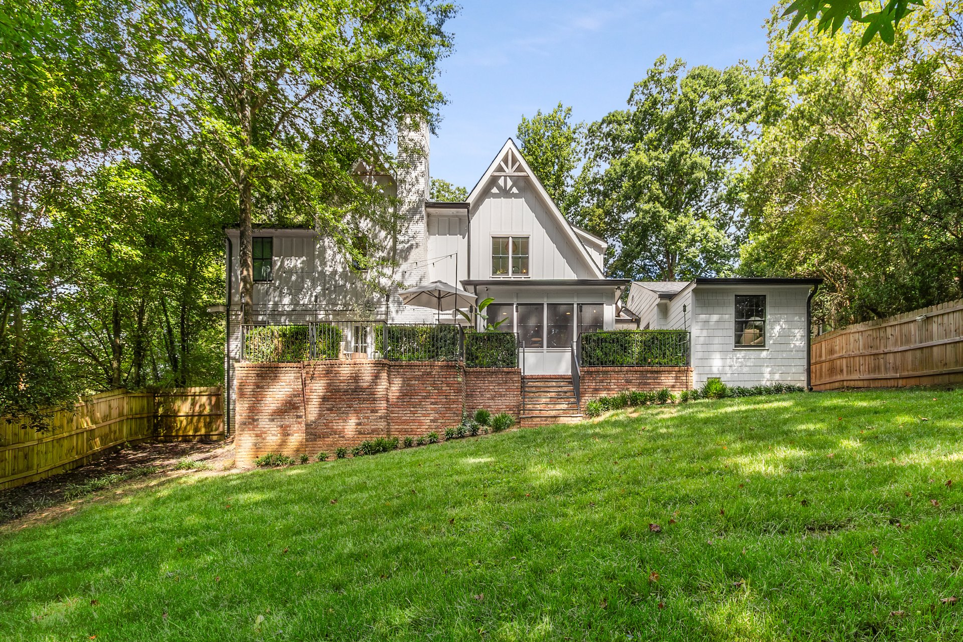 1273 Bernadette Lane NE