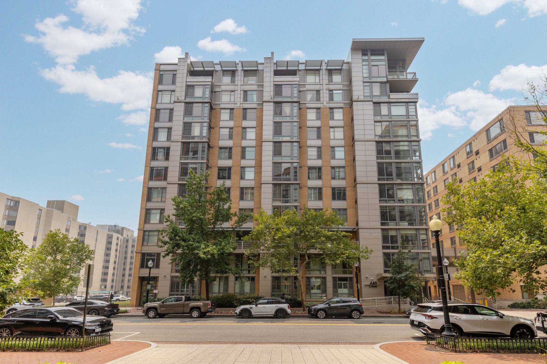L Street NW #405
