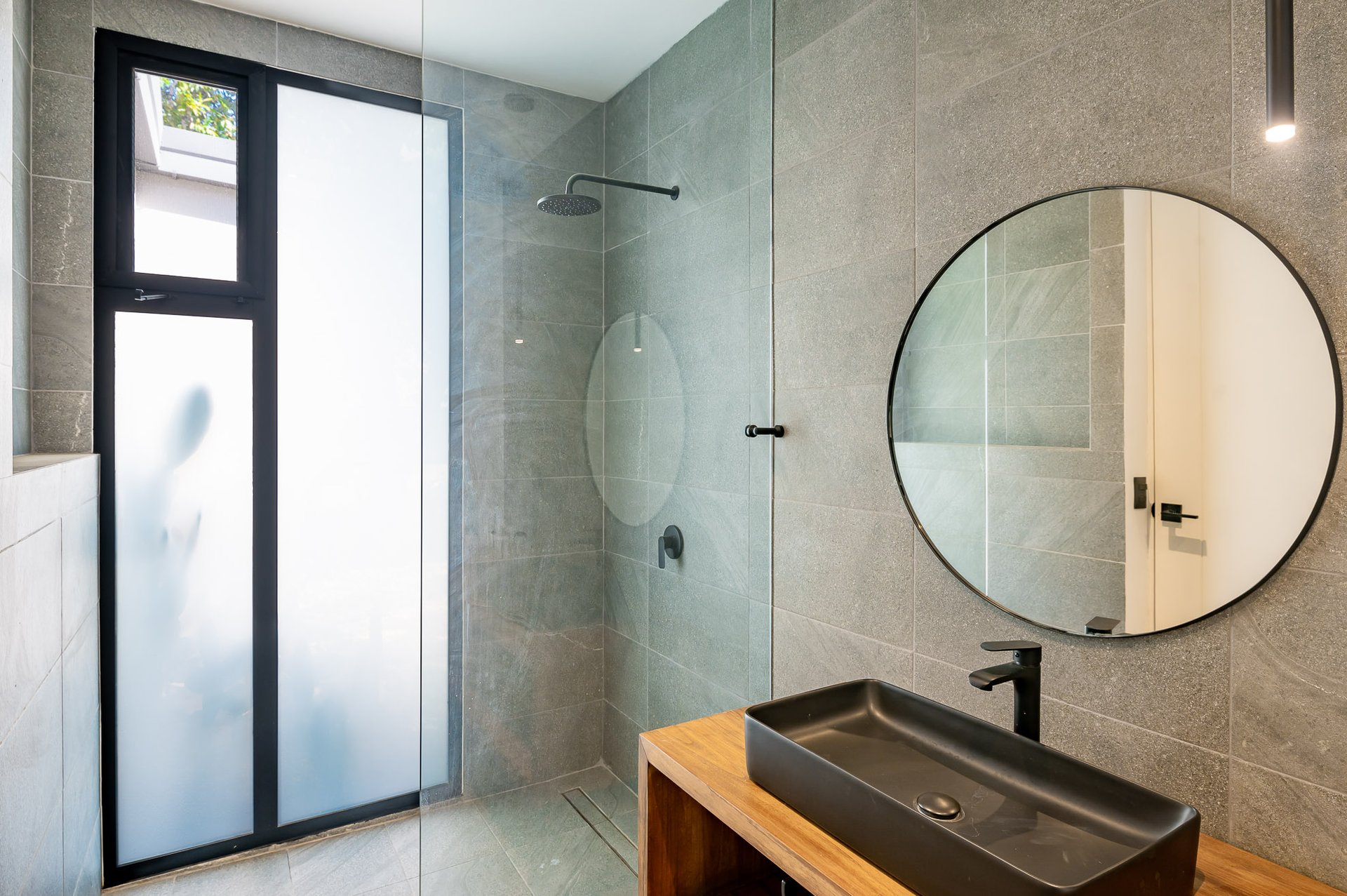 Casa Jungla | Contemporary 4-Bedroom Home with Private Pool in Las Ventanas, Playa Grande