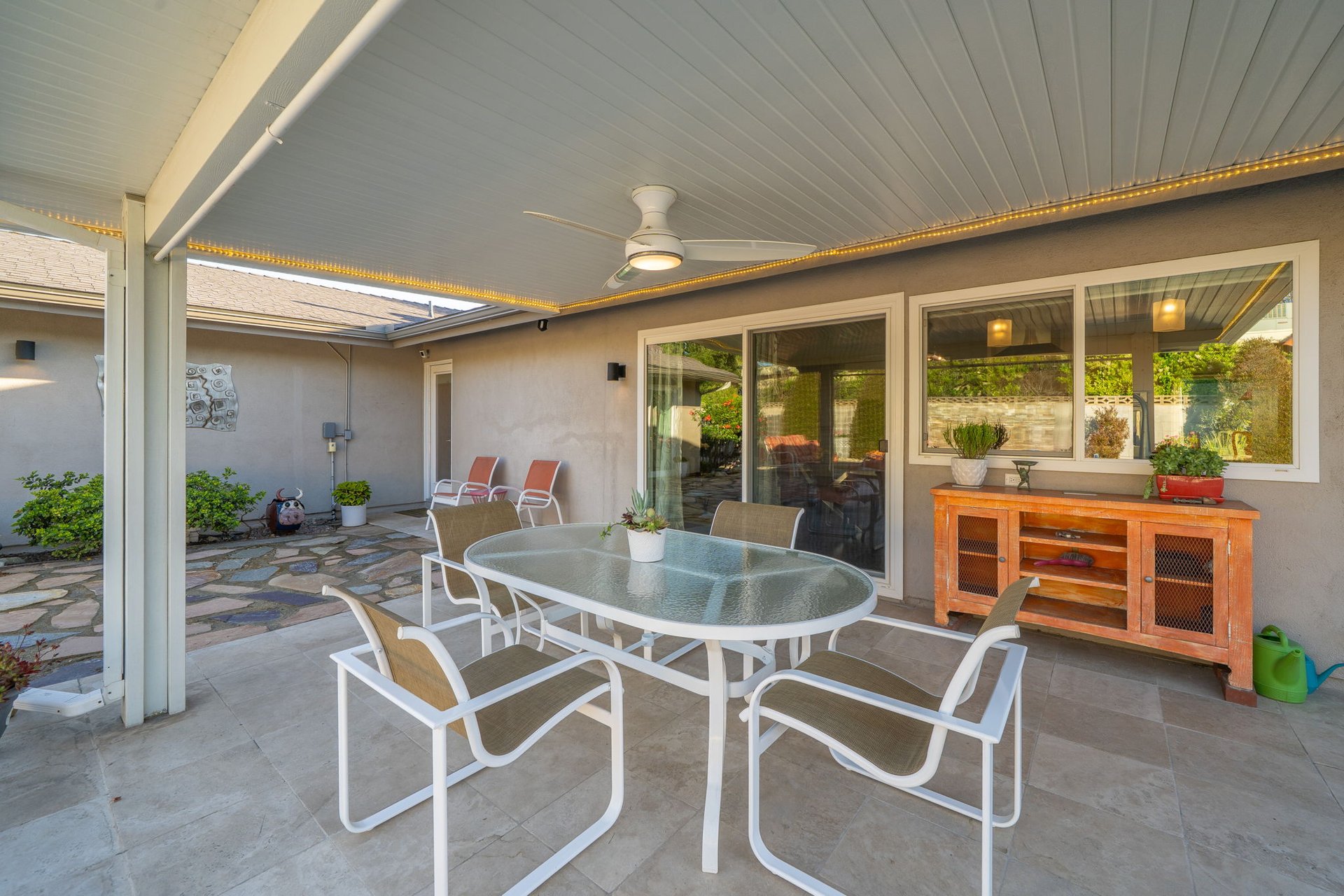 2128 N Villa Maria Road