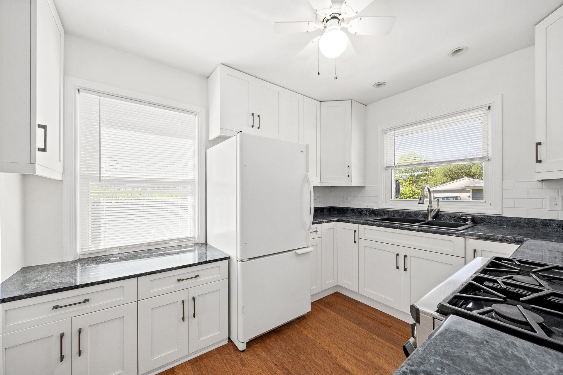 630 Wilson St, Downers Grove