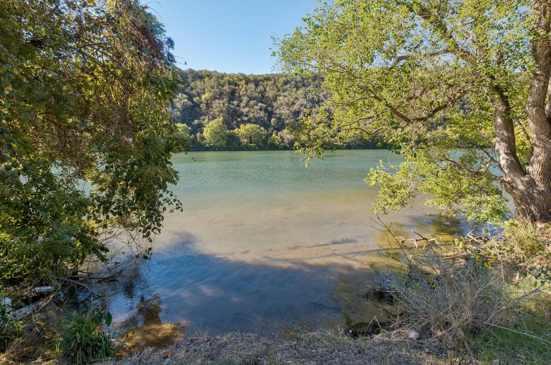 12601 and 12605 River Bend