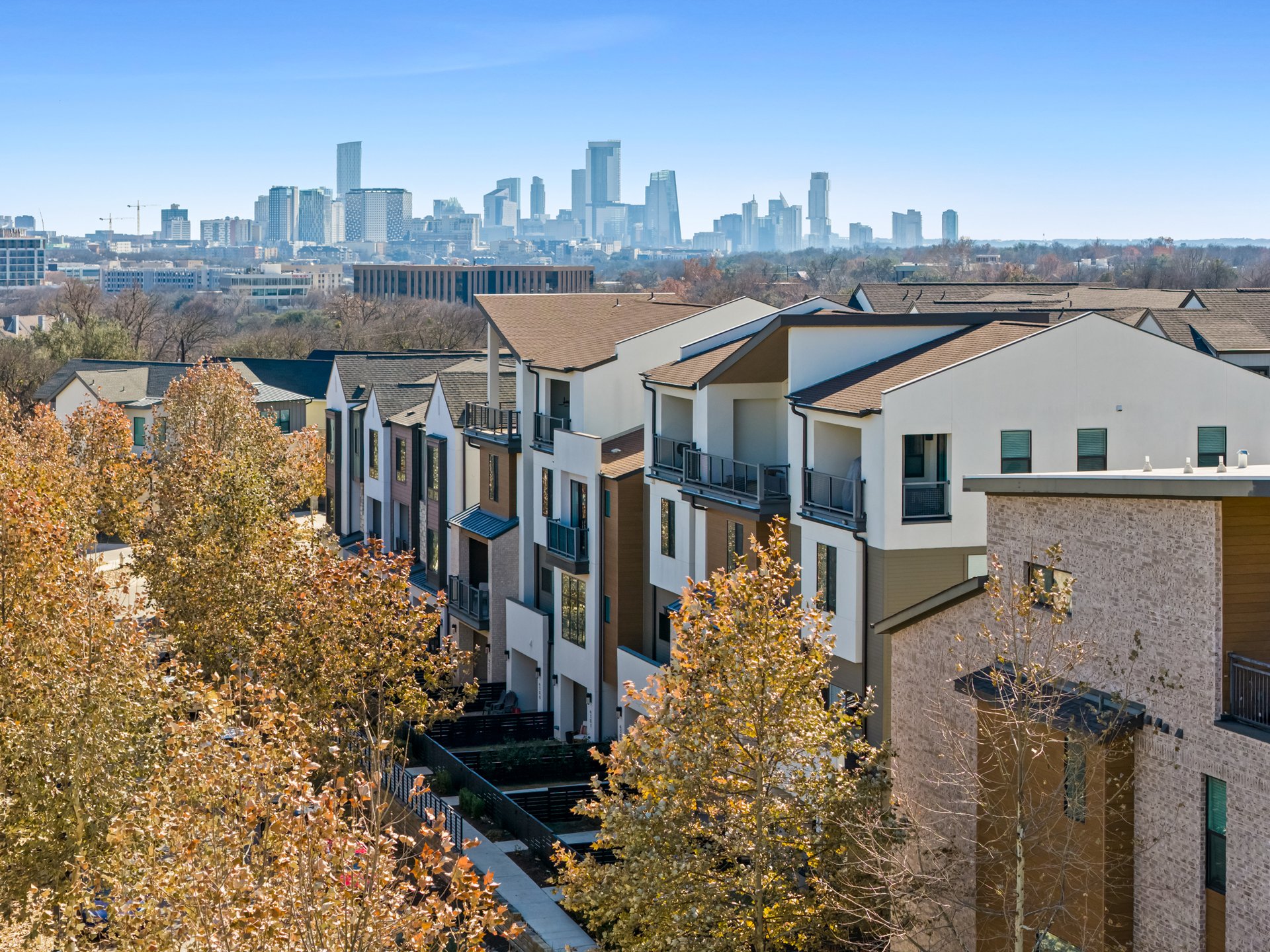 Handsome Townhome in The Grove 