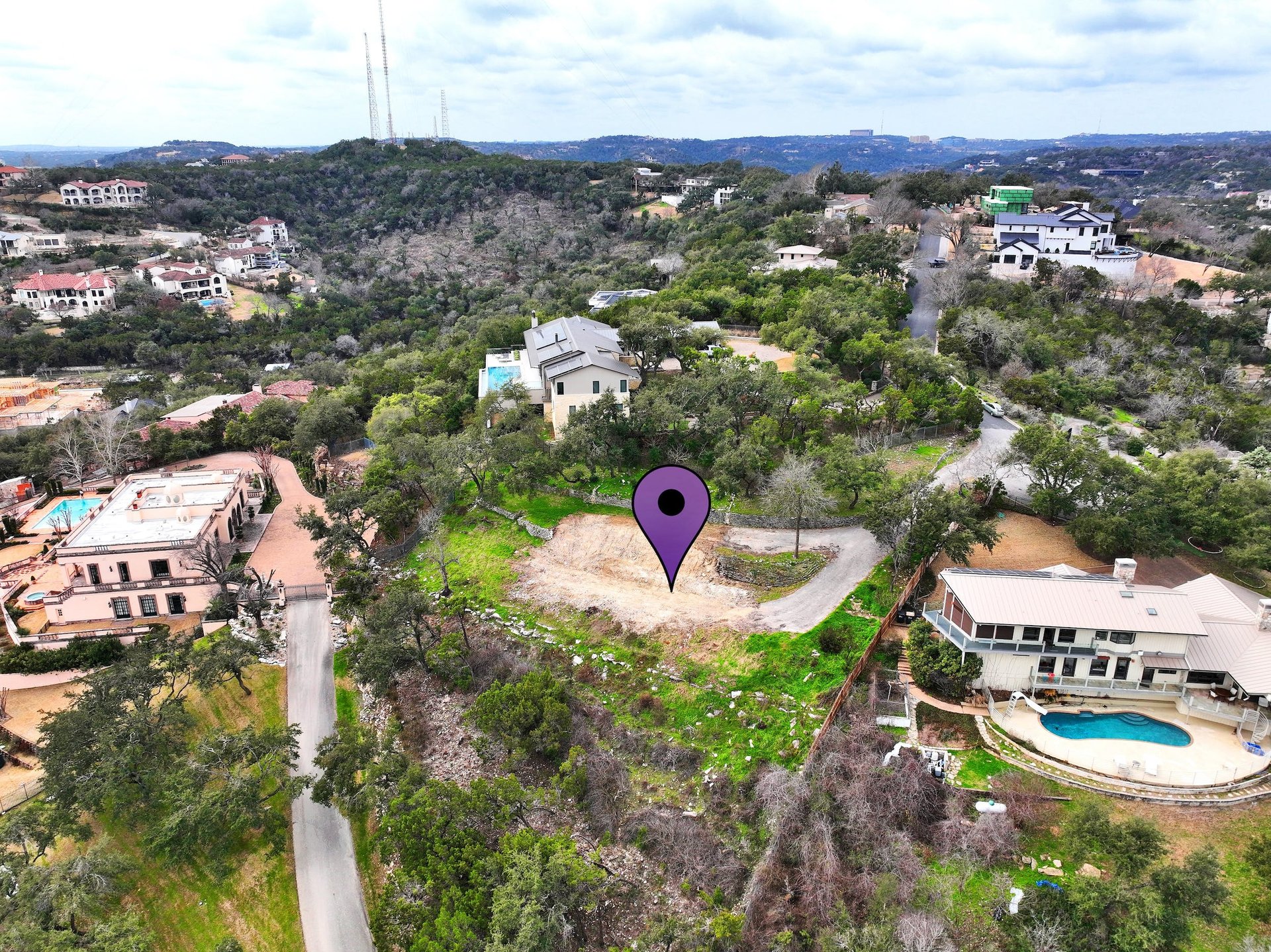 2507 Camino Alto