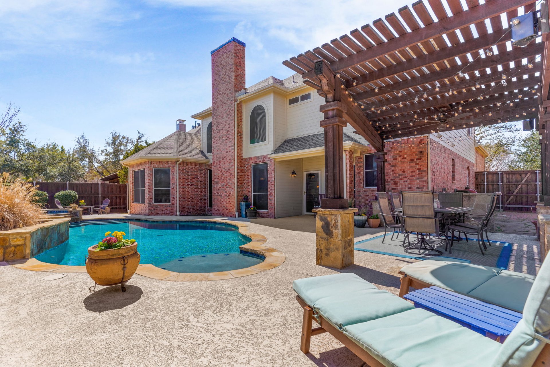 1509 Timberline Drive