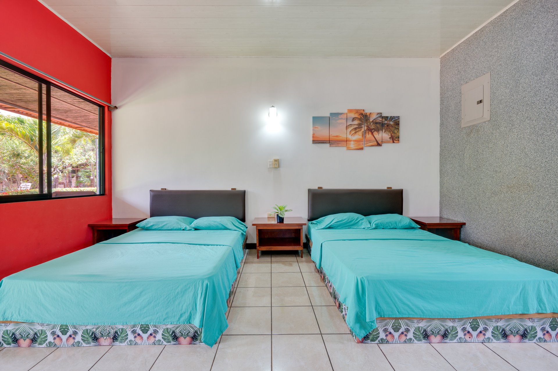 Tamarit House | Spacious Tropical Retreat in Villareal, Costa Rica
