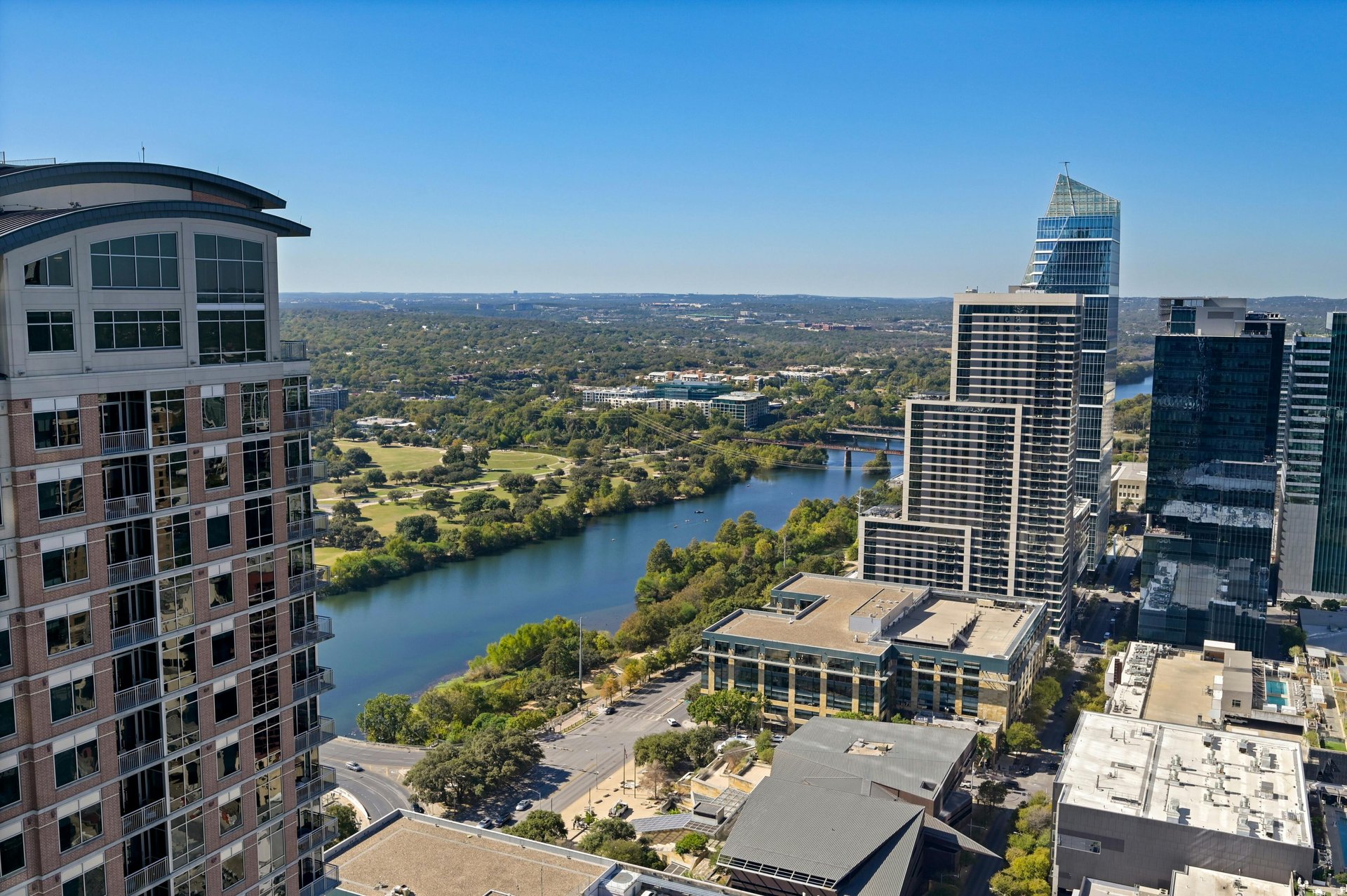 200 Congress Ave #35AC