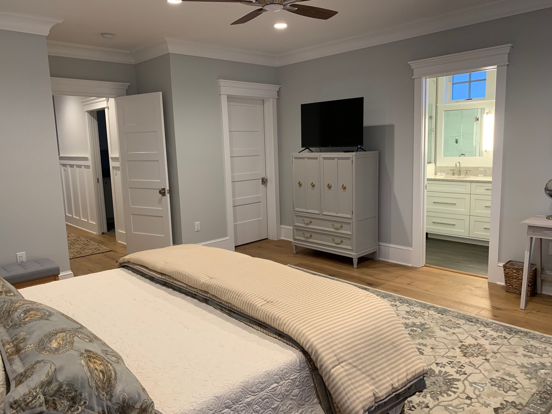 Beautiful Shore Colonial