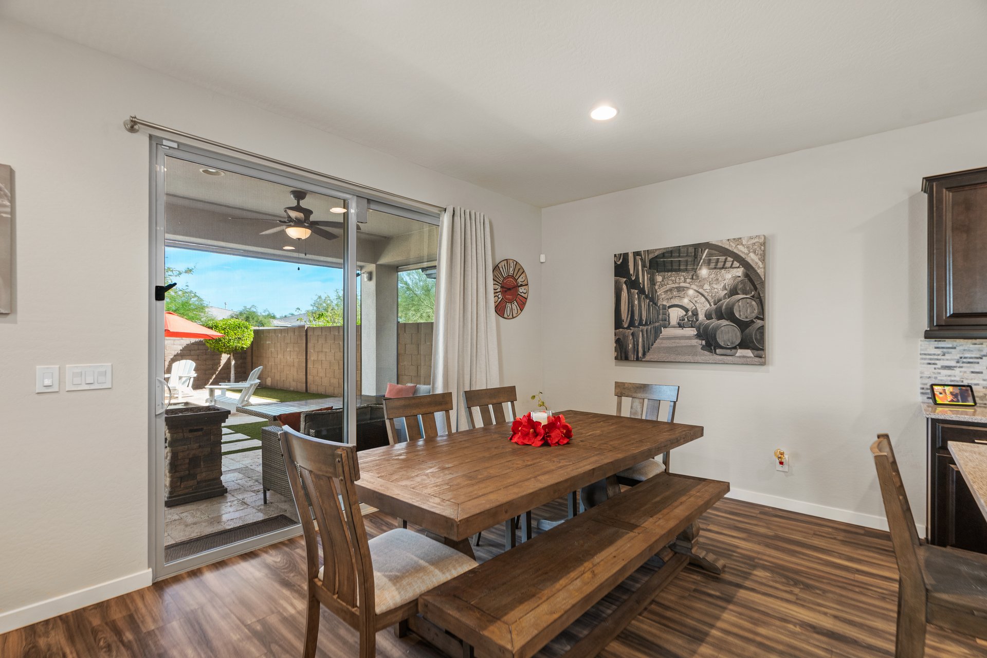 22136 N 28th Place