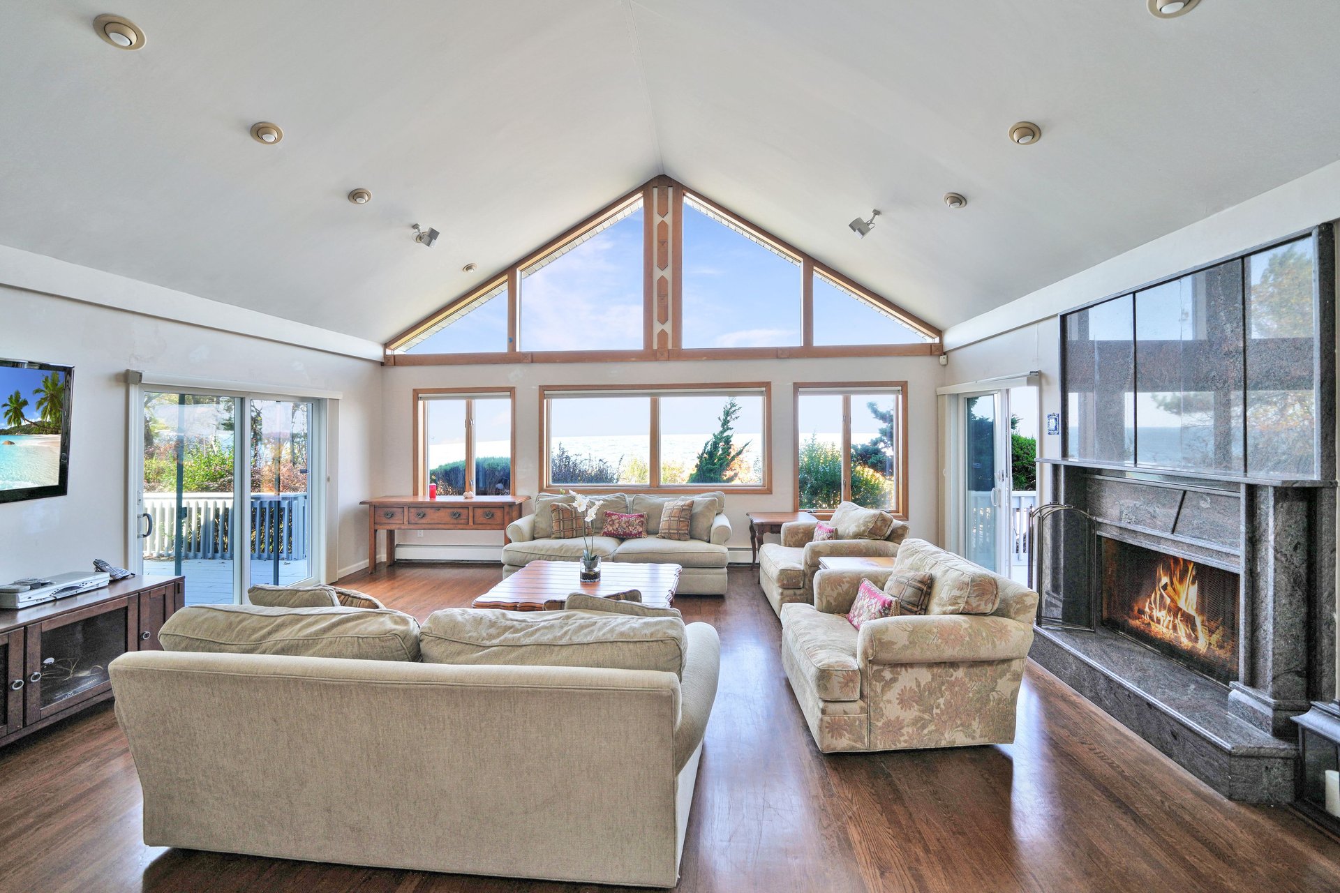 430 Salt Marsh Ln