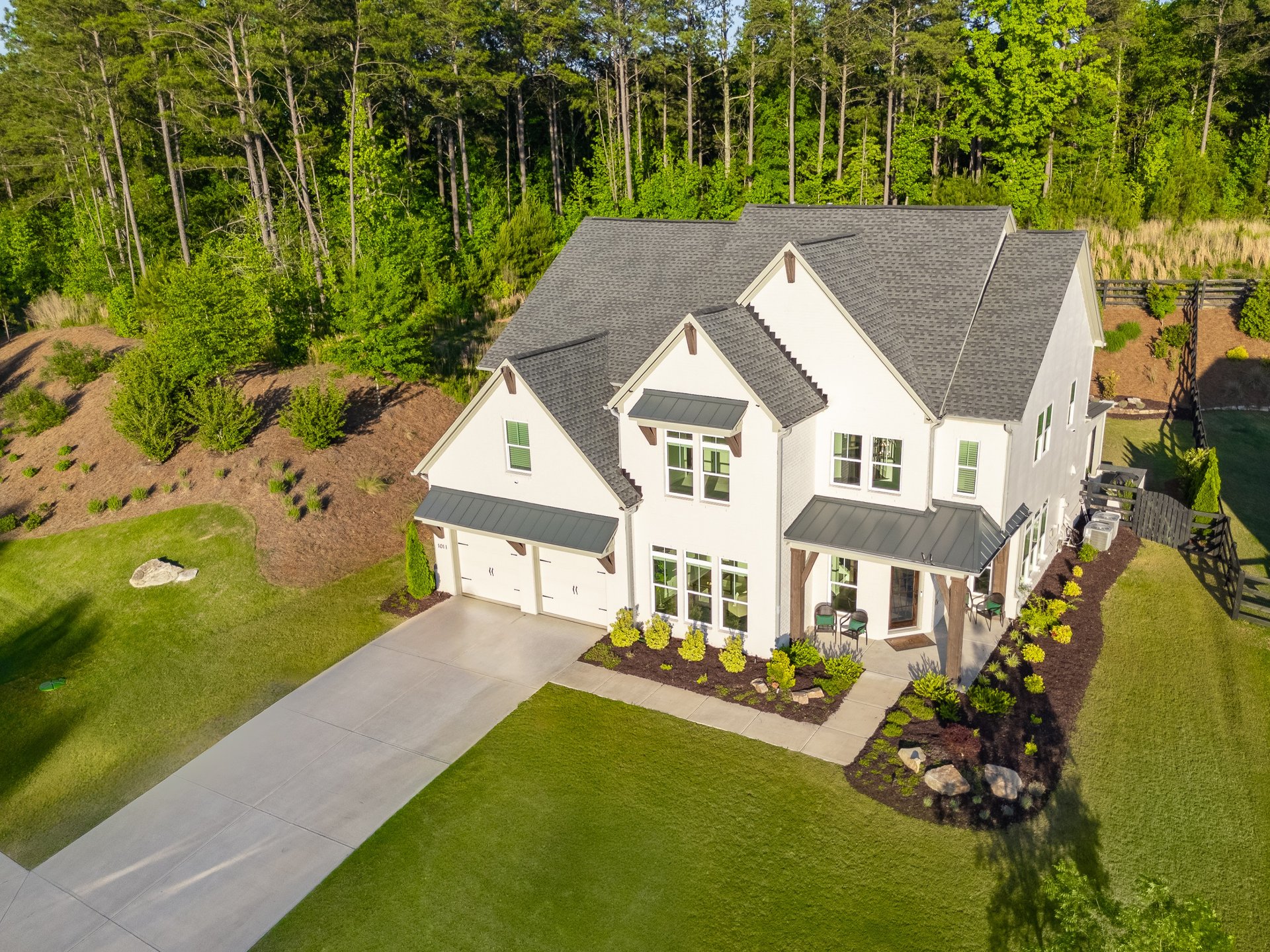 1011 Ridgeview Road