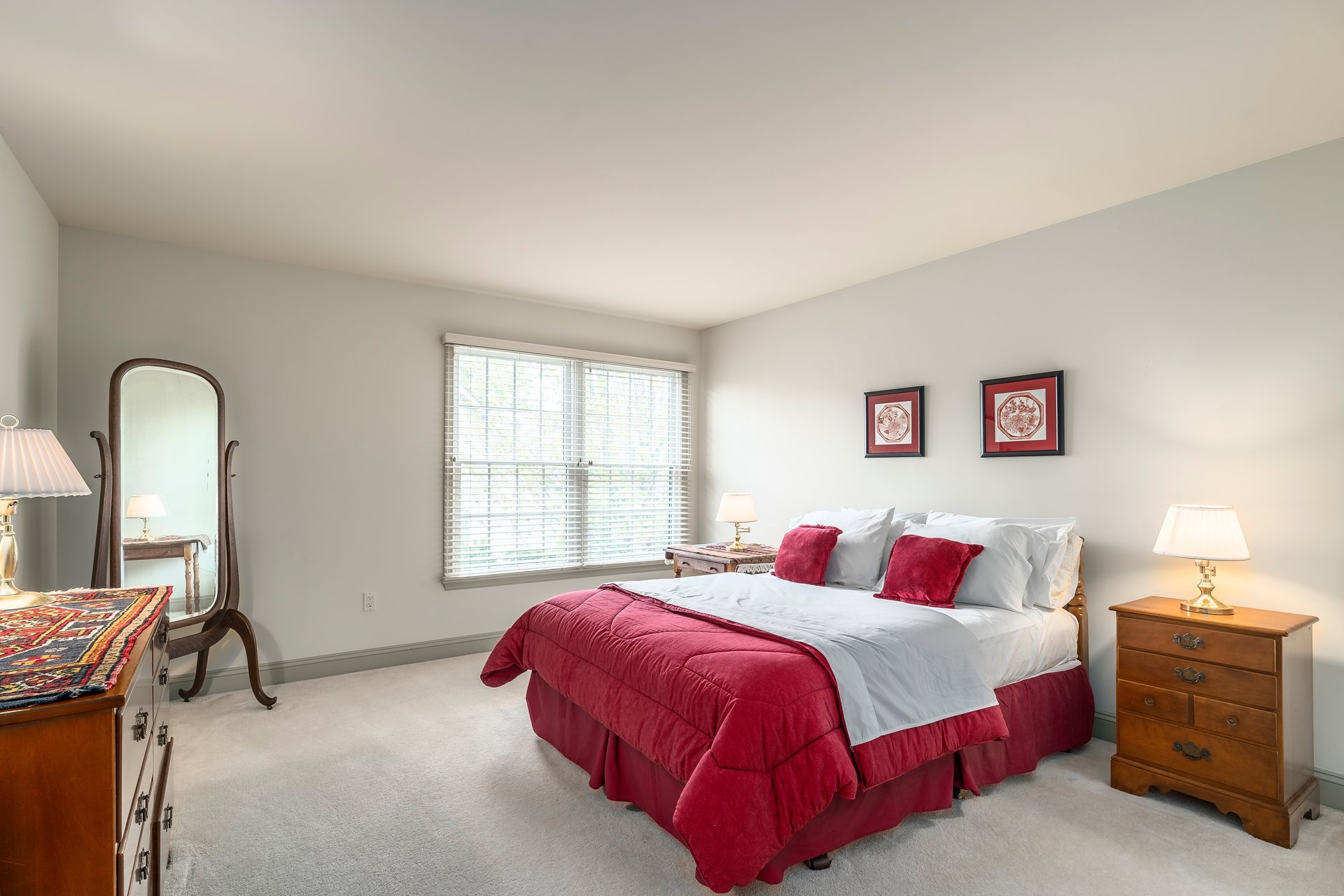 5799 Sabrina Circle