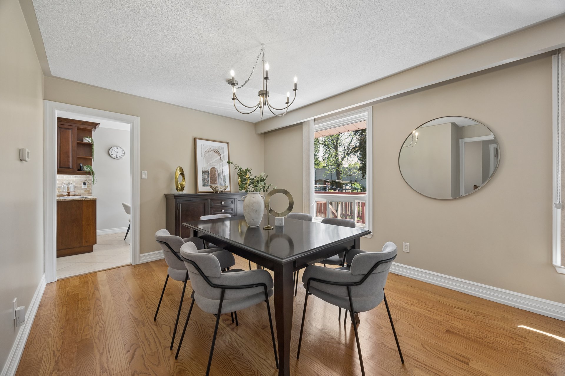 73 Fulbert Cres