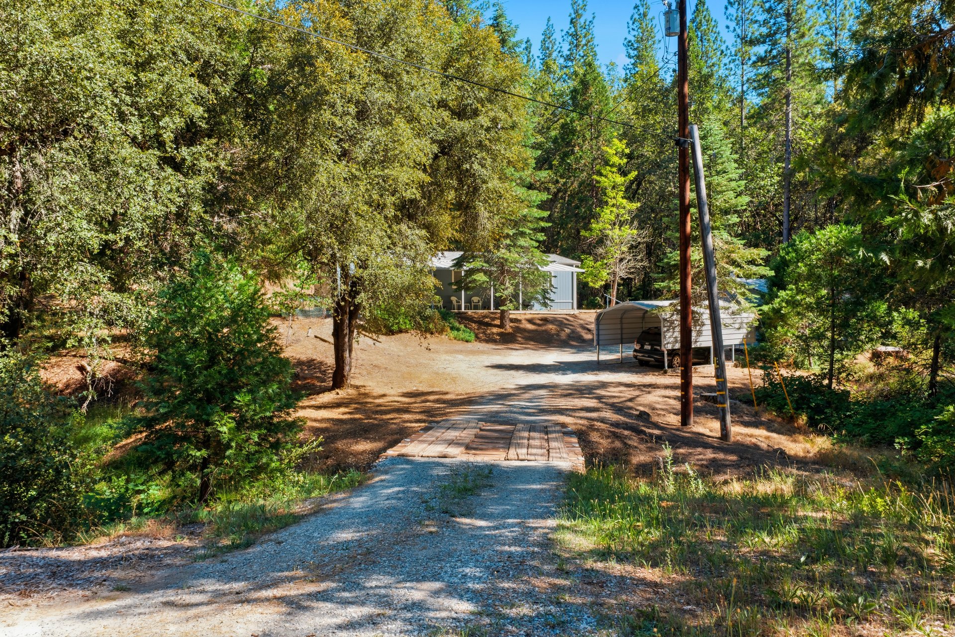 5281 Hidden Hollow Dr 