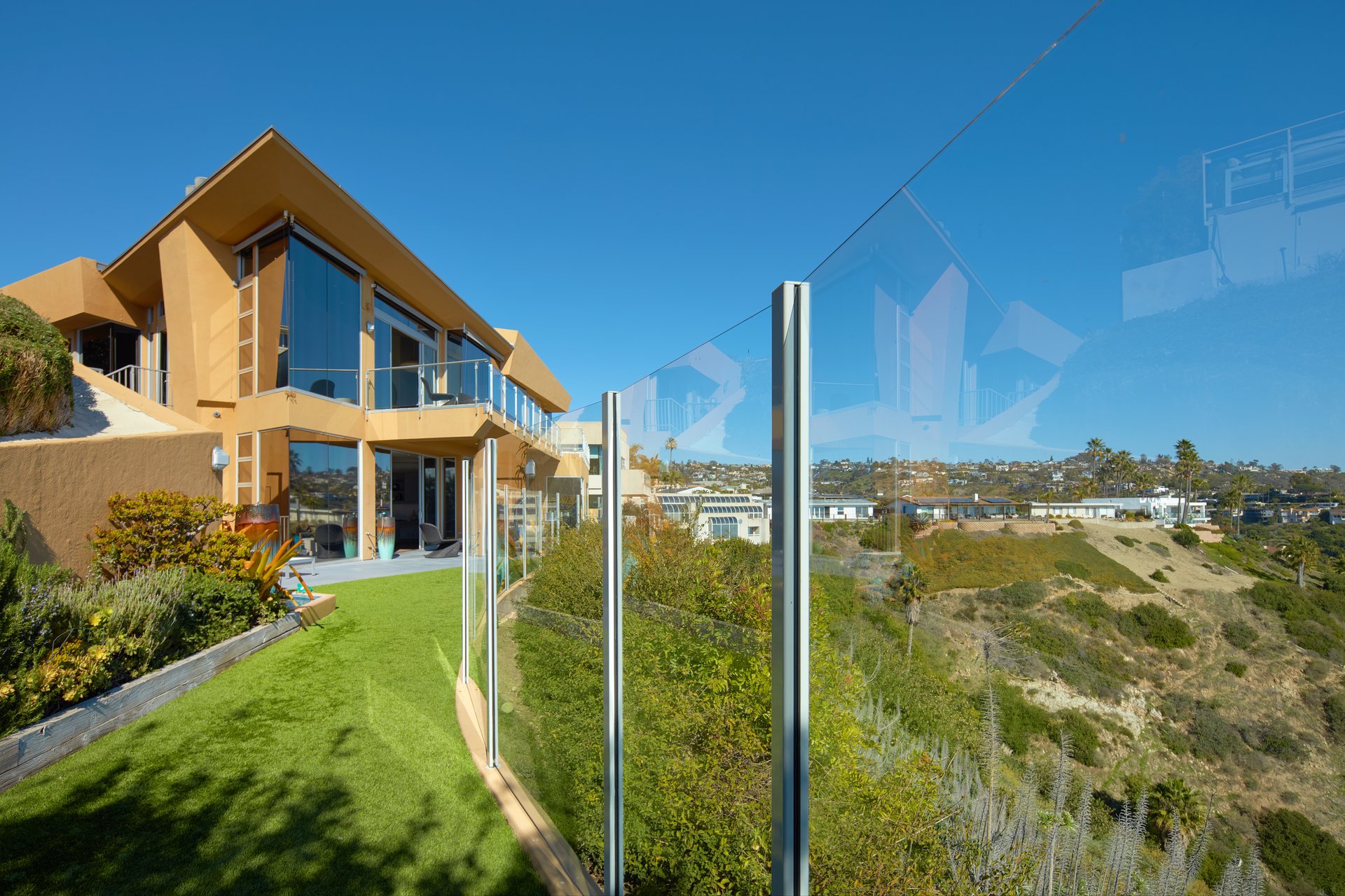 1415 Coral Drive