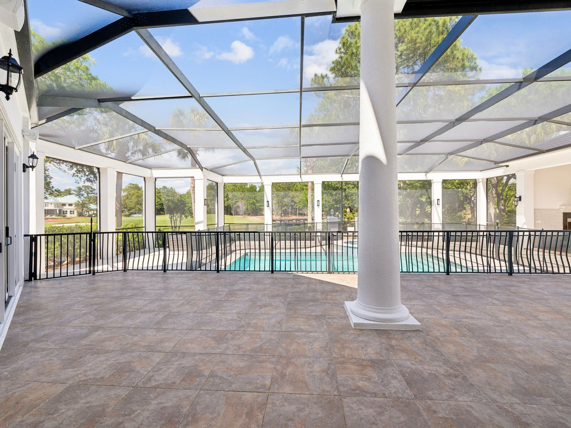 An Elevated Retreat Within Sandestin’s Island Green
