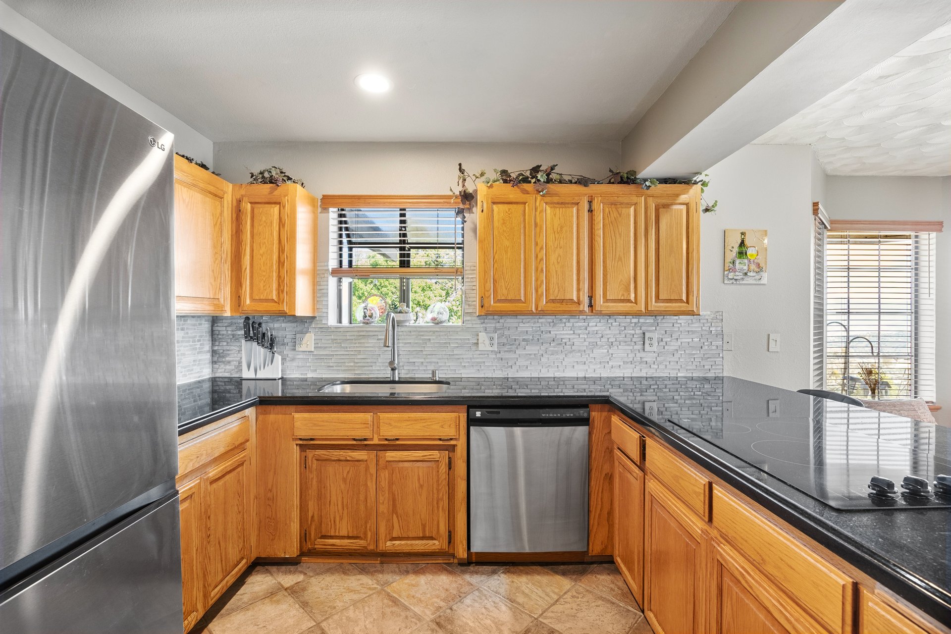 Views & Private 4.44-Acre Retreat | 24930 Paramount Drive