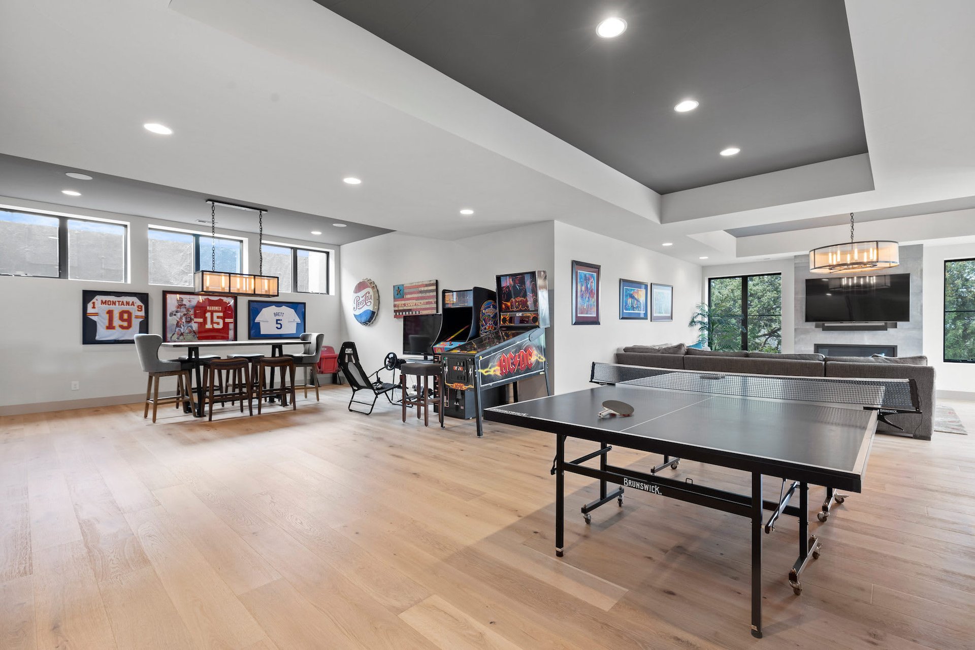 7775 Raphael Lane