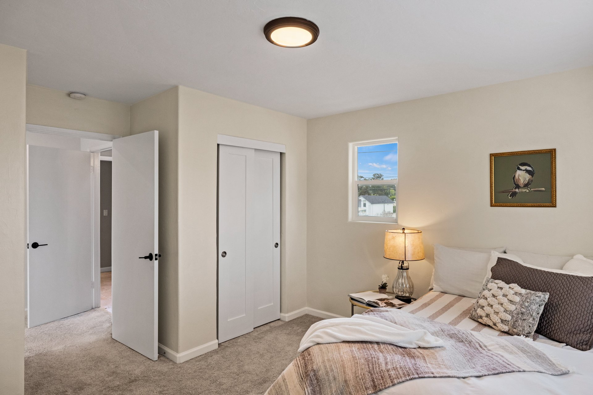 Monterey Sunbelt Living - 303 Del Robles Ave