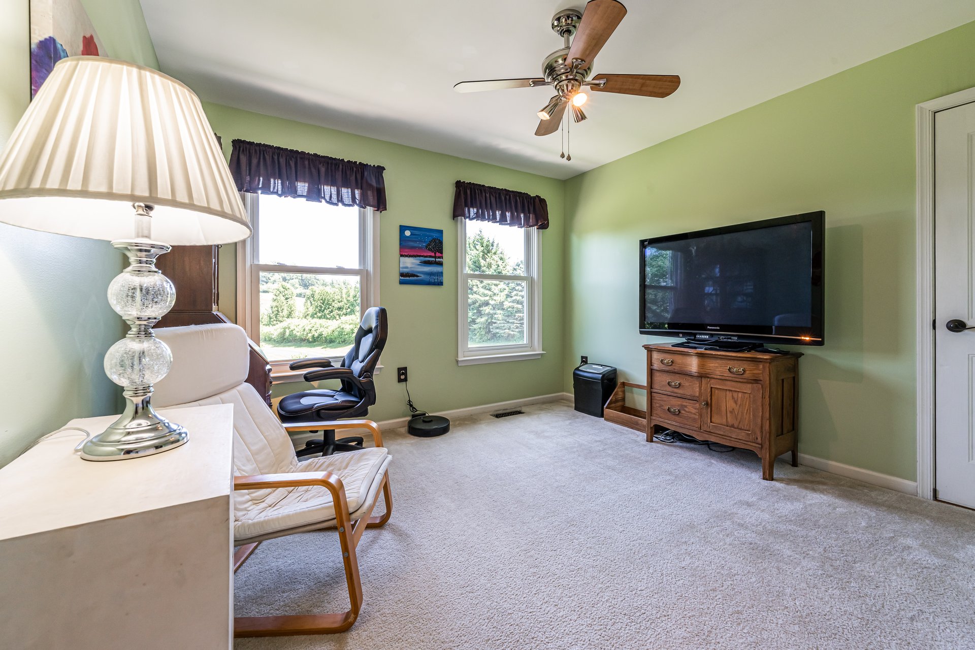 3892 Beeline Drive