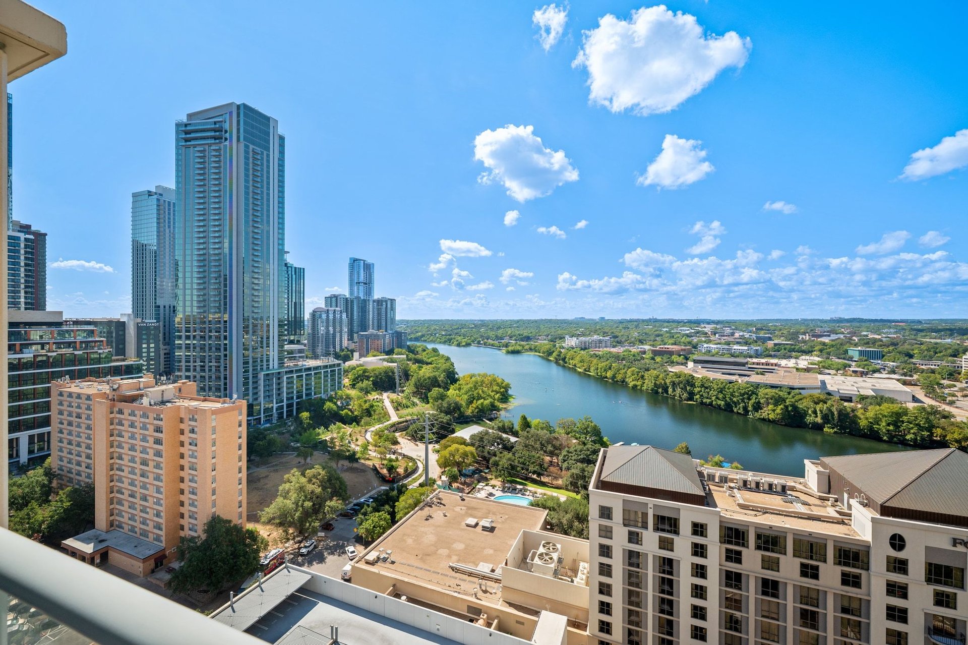 98 San Jacinto Blvd #1701