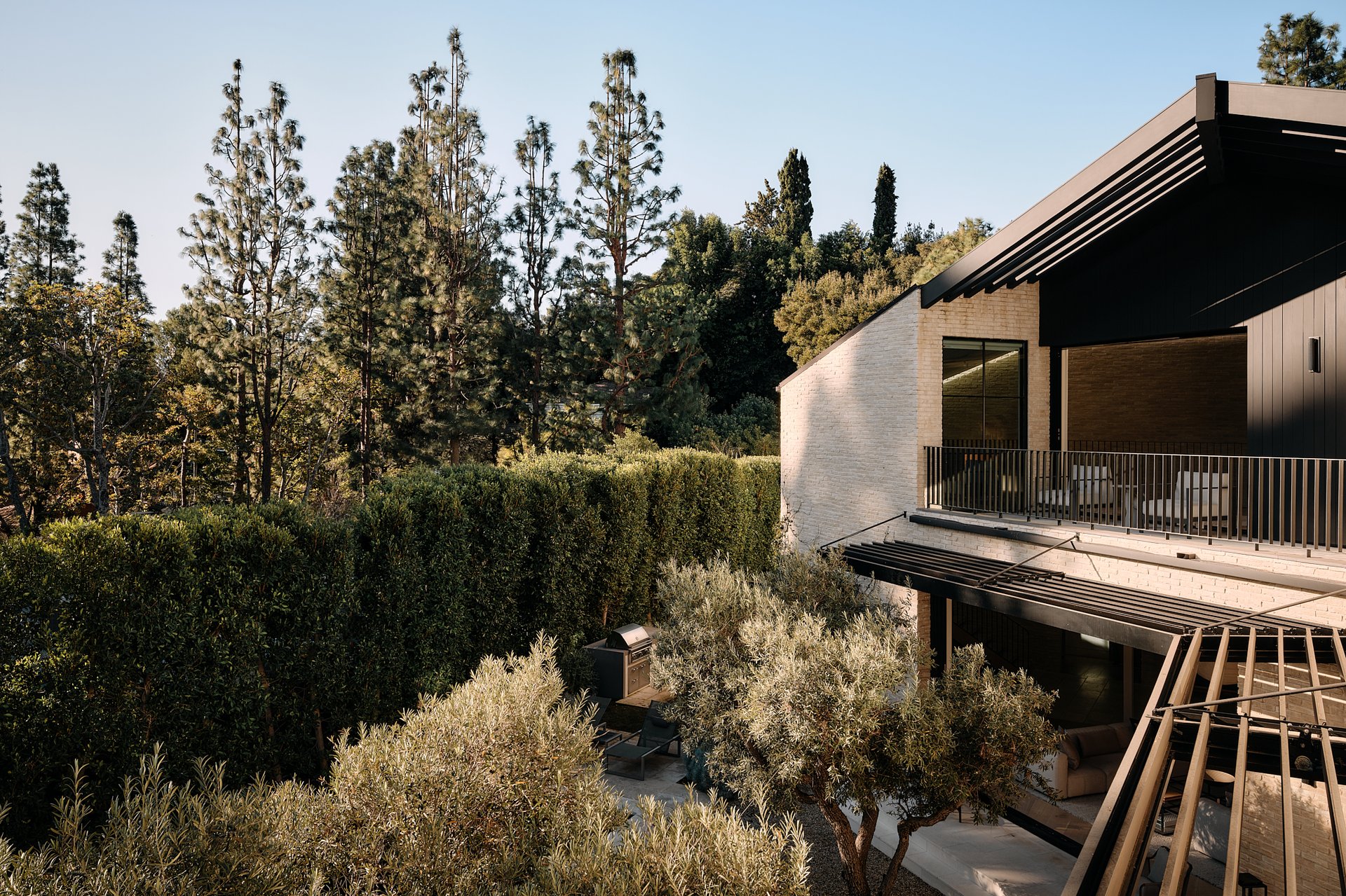 1054 Angelo Dr, Beverly Hills