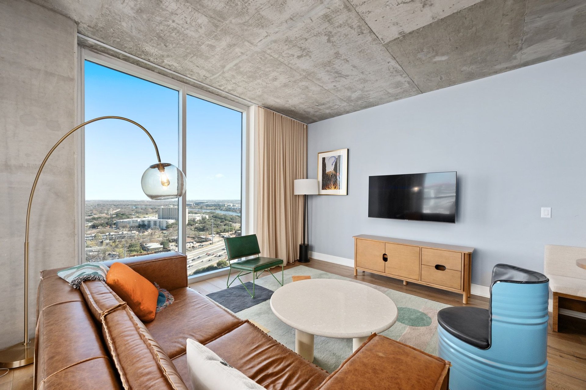 48 East Avenue #2204