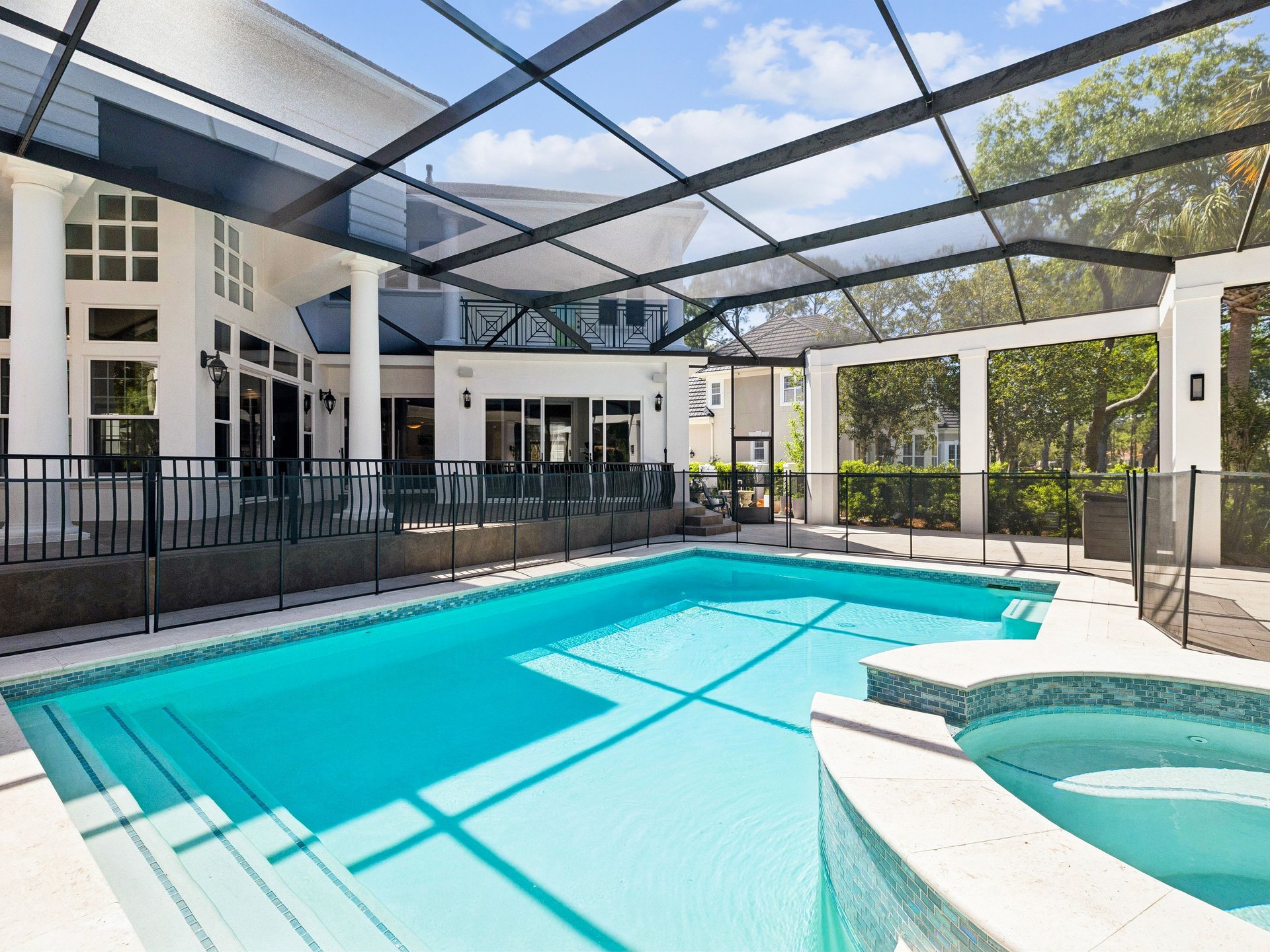 An Elevated Retreat Within Sandestin’s Island Green