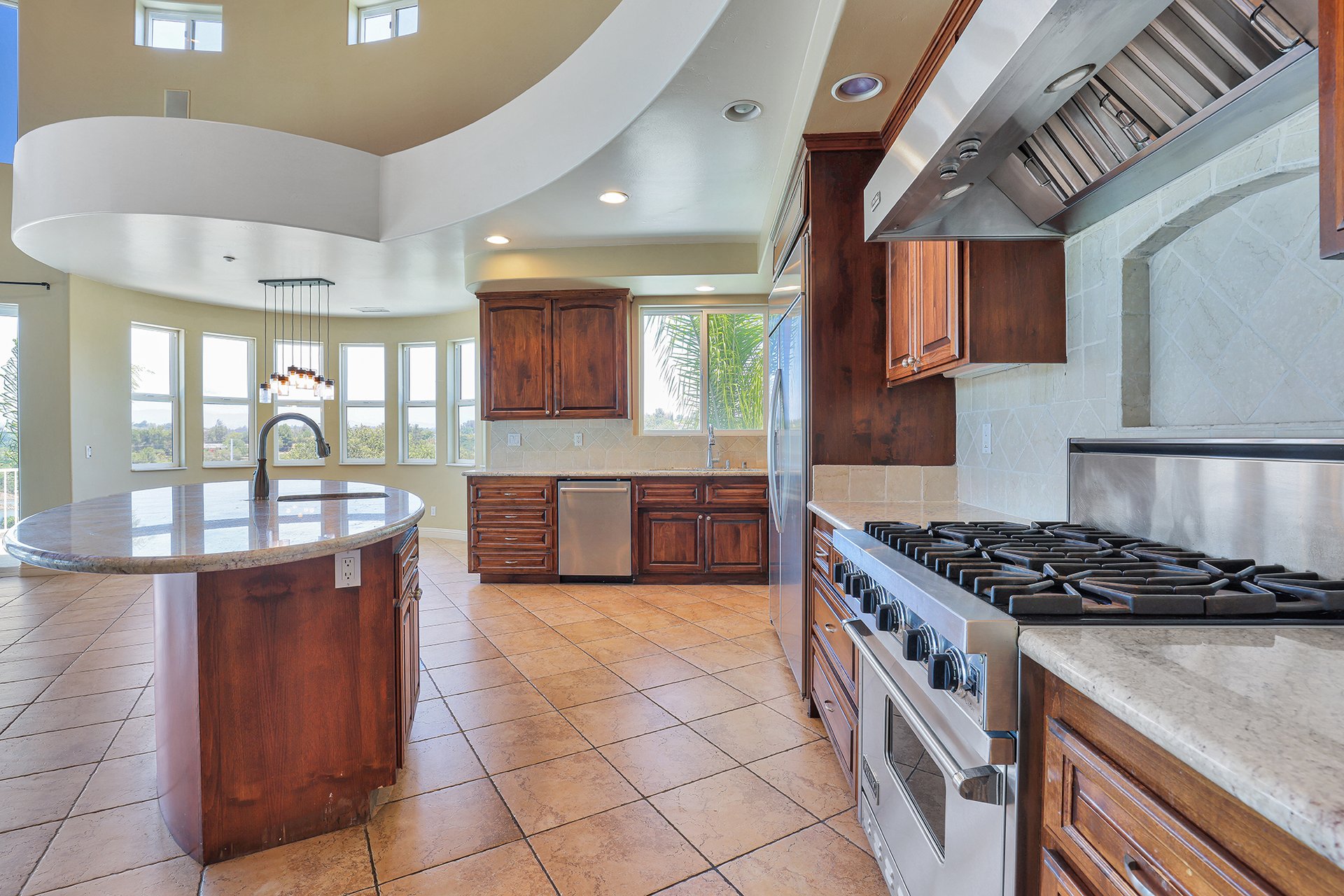 1303 Sycamore Heights