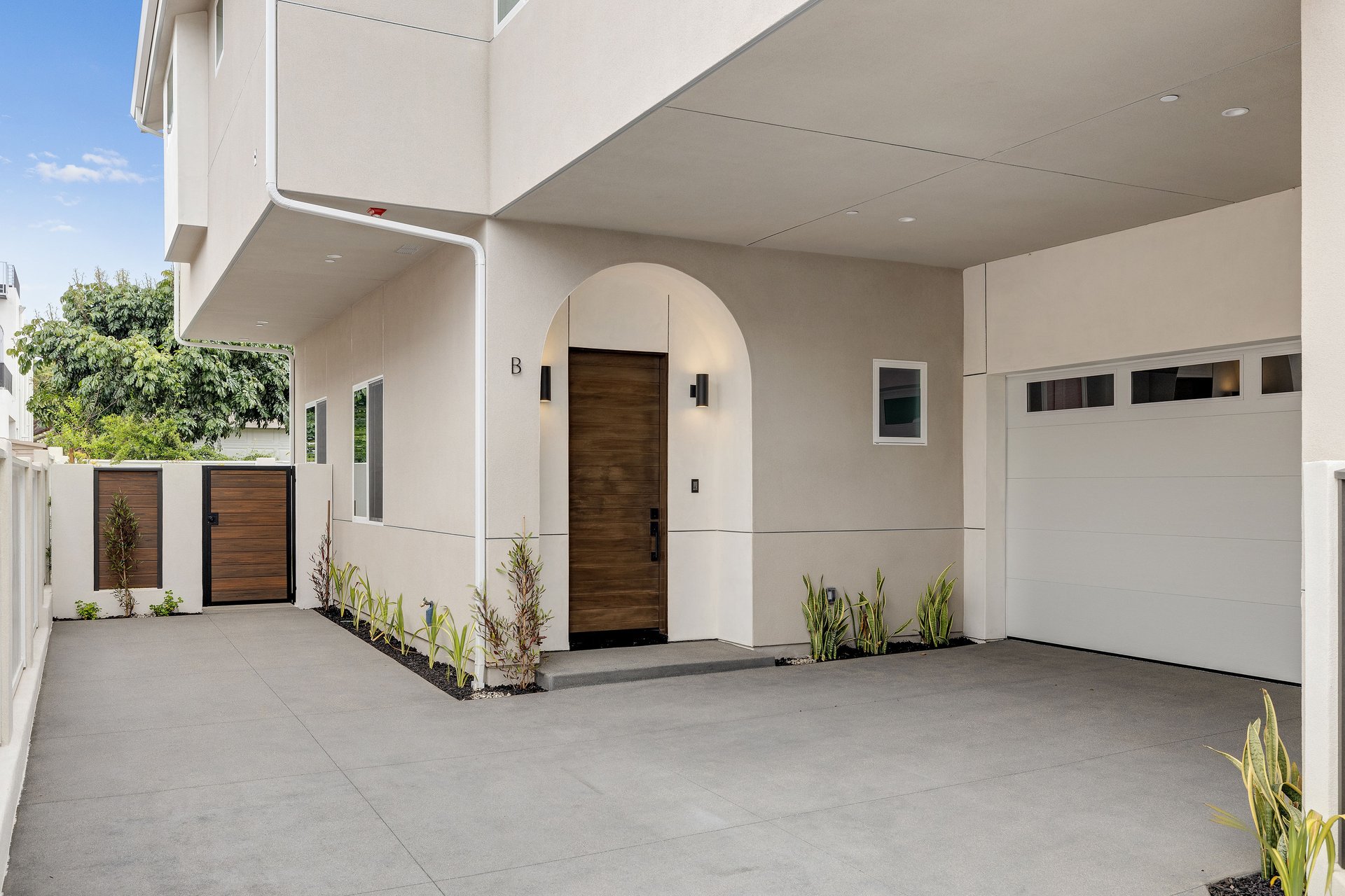 2106 Voorhees Avenue, Unit B