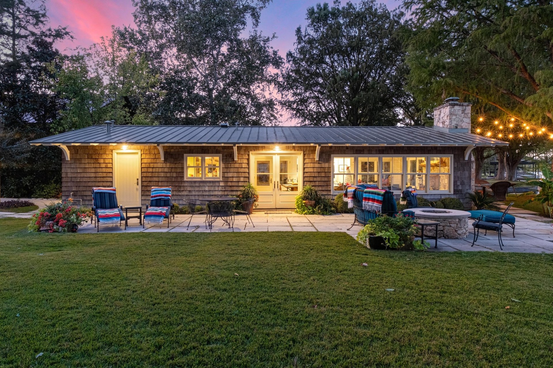 1406 Rockcliff Road