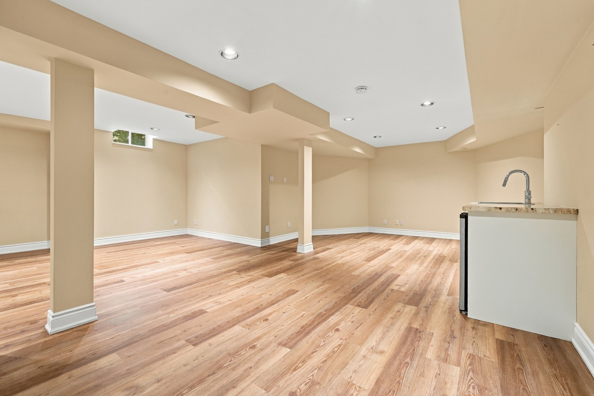Executive home in Oakville's prestigious Glen Abbey community