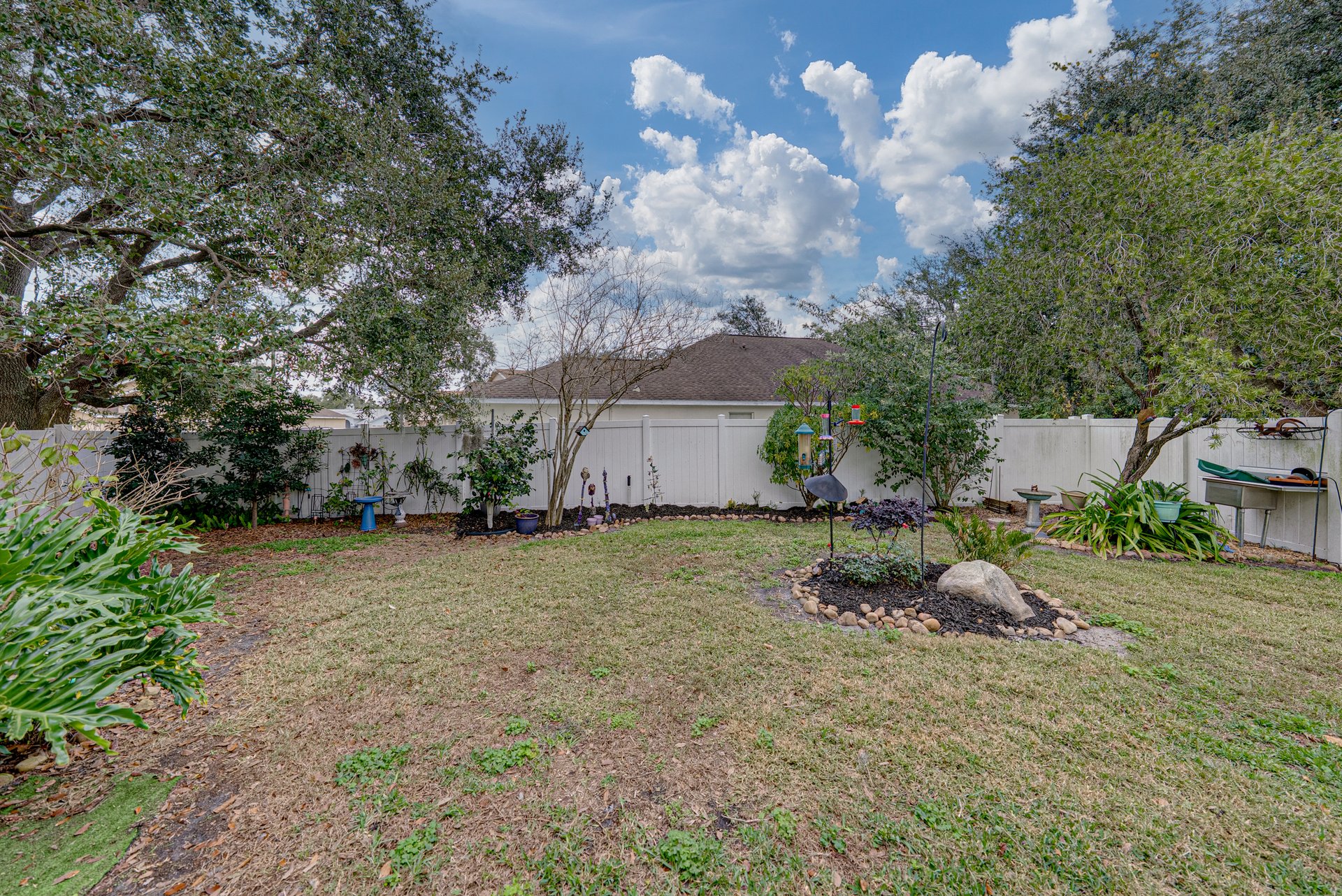 5240 NEW BRITTANY LN