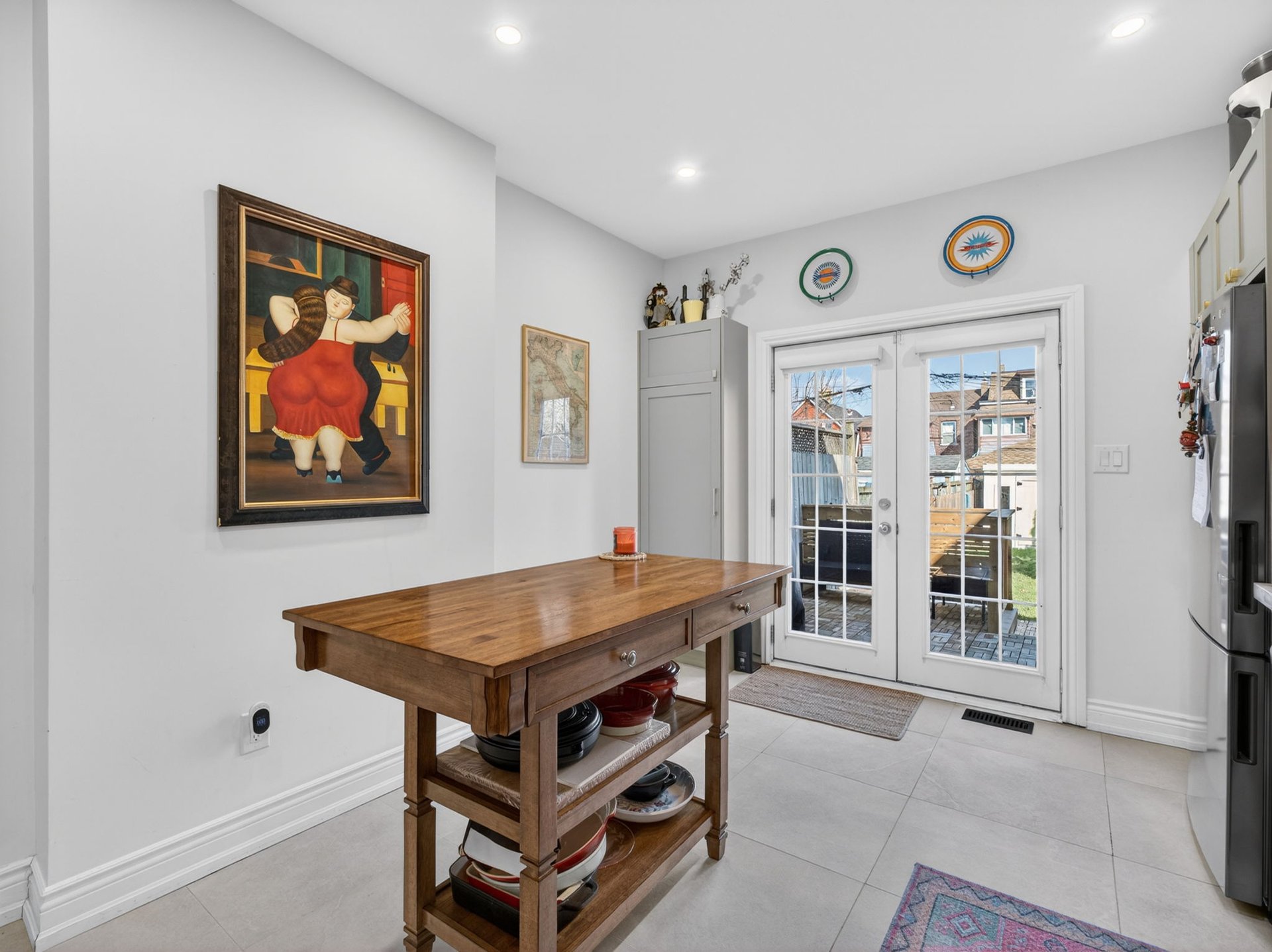 SOLD: Vibrant Corso Italia