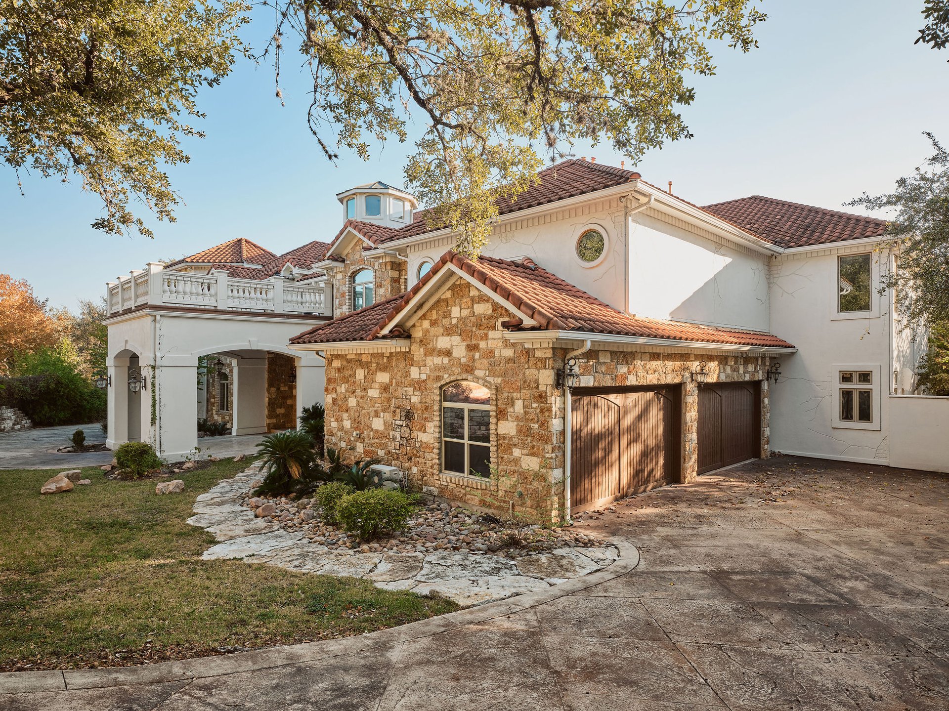 2705 Island Ledge Cove