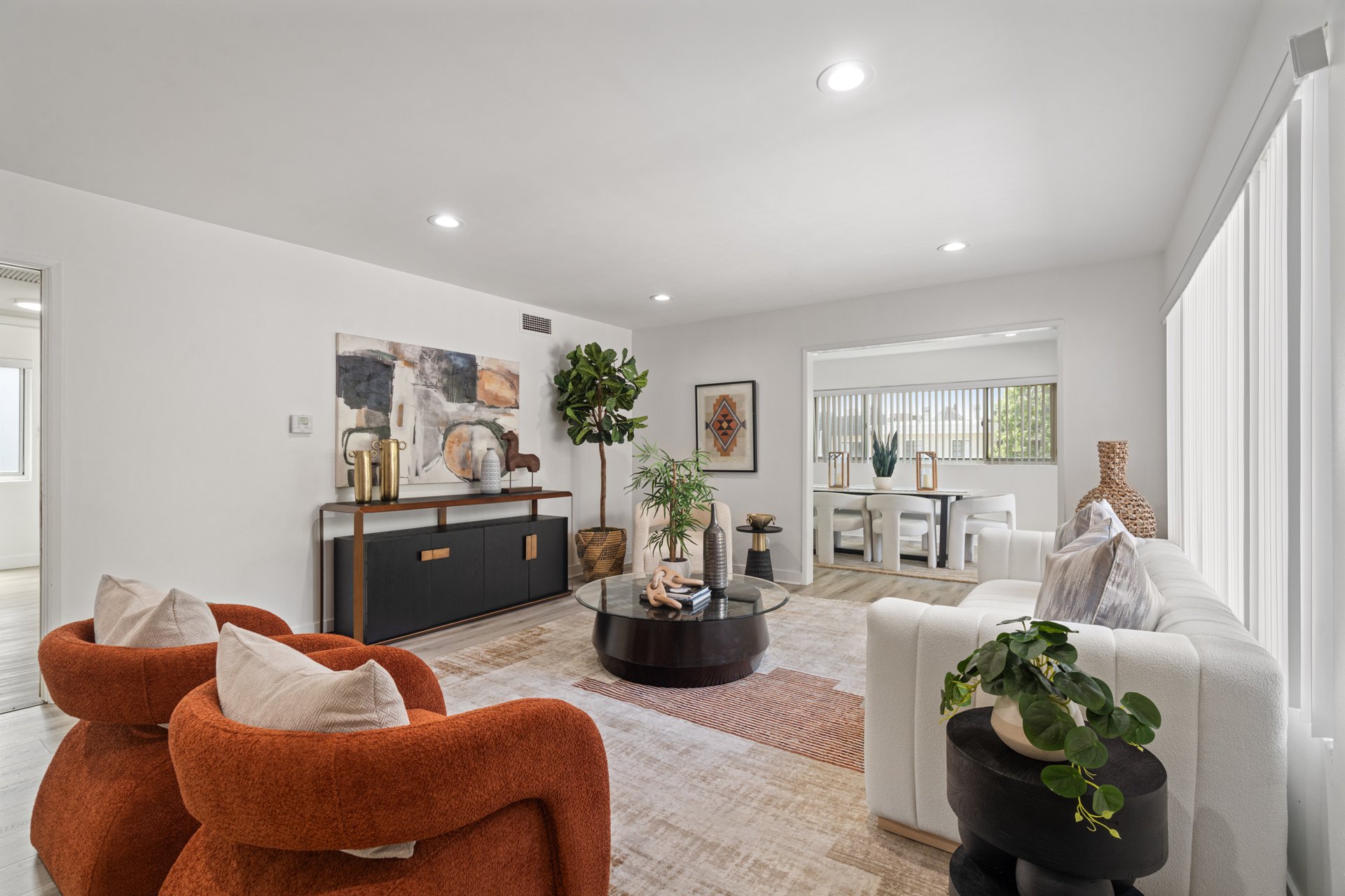 400 S Los Robles Avenue #209