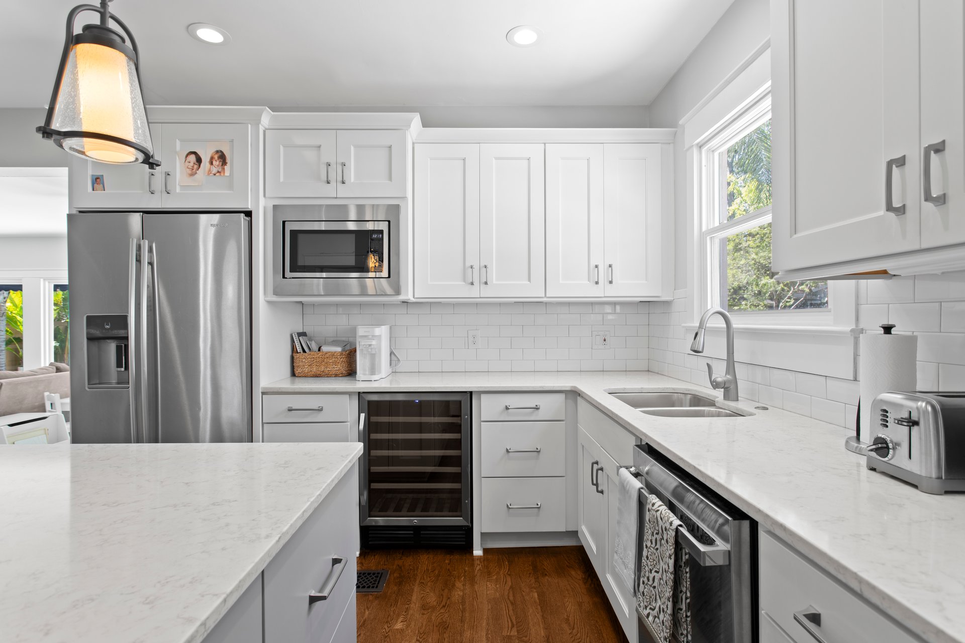 2810 W MORRISON AVE