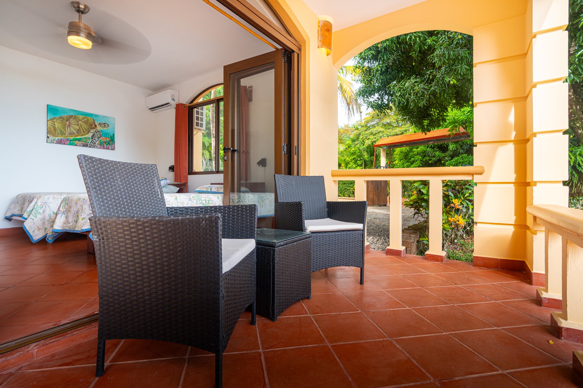 Classic Luxury at Casa Ceiba, Coastal Ocean View 4 Bedroom Home Near Uvita