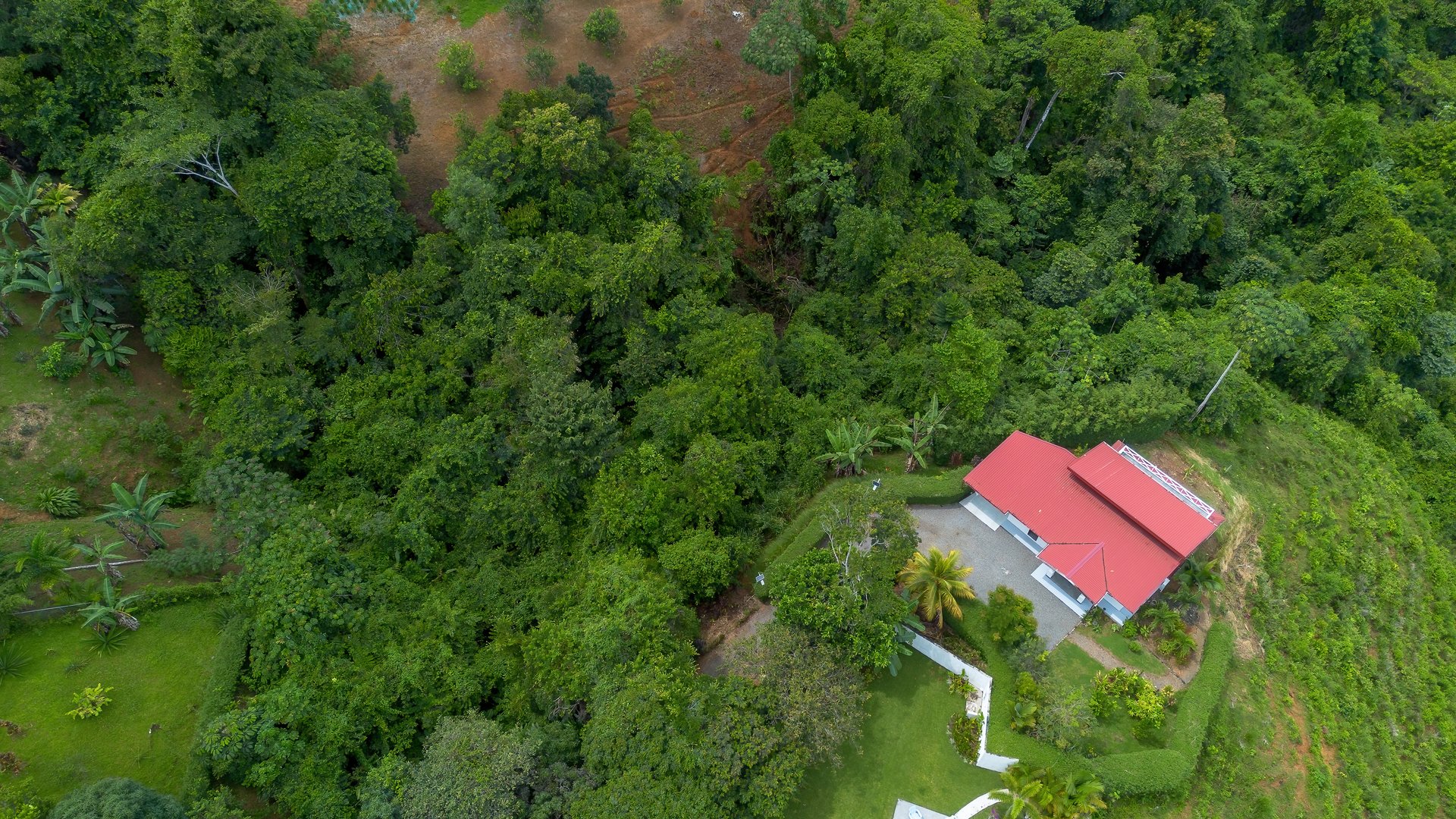 Casa Blanca – Ocean & Mountain View Home in Platanillo