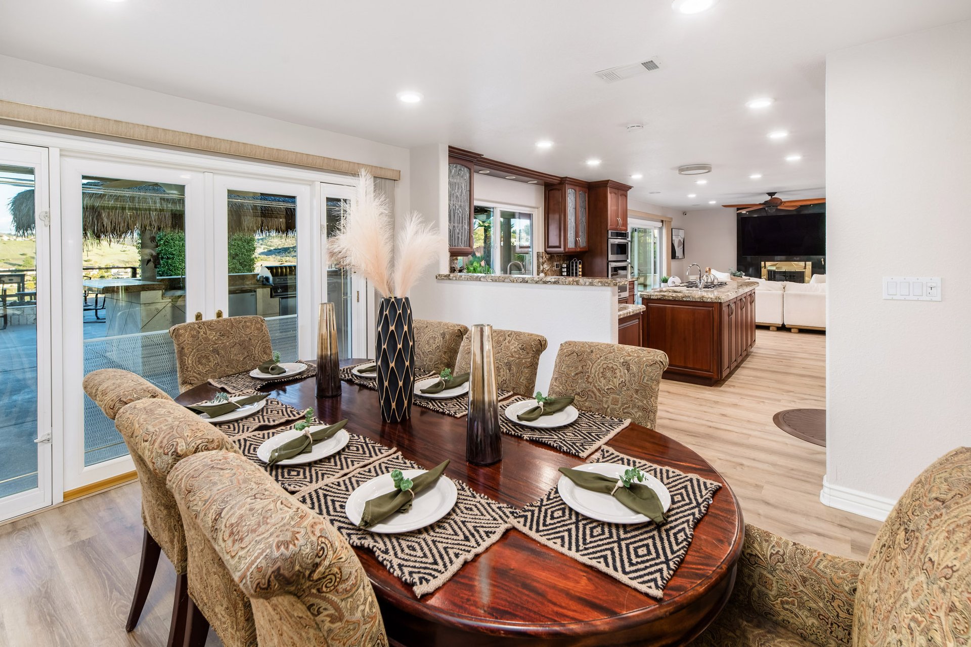 3805 Country Trail