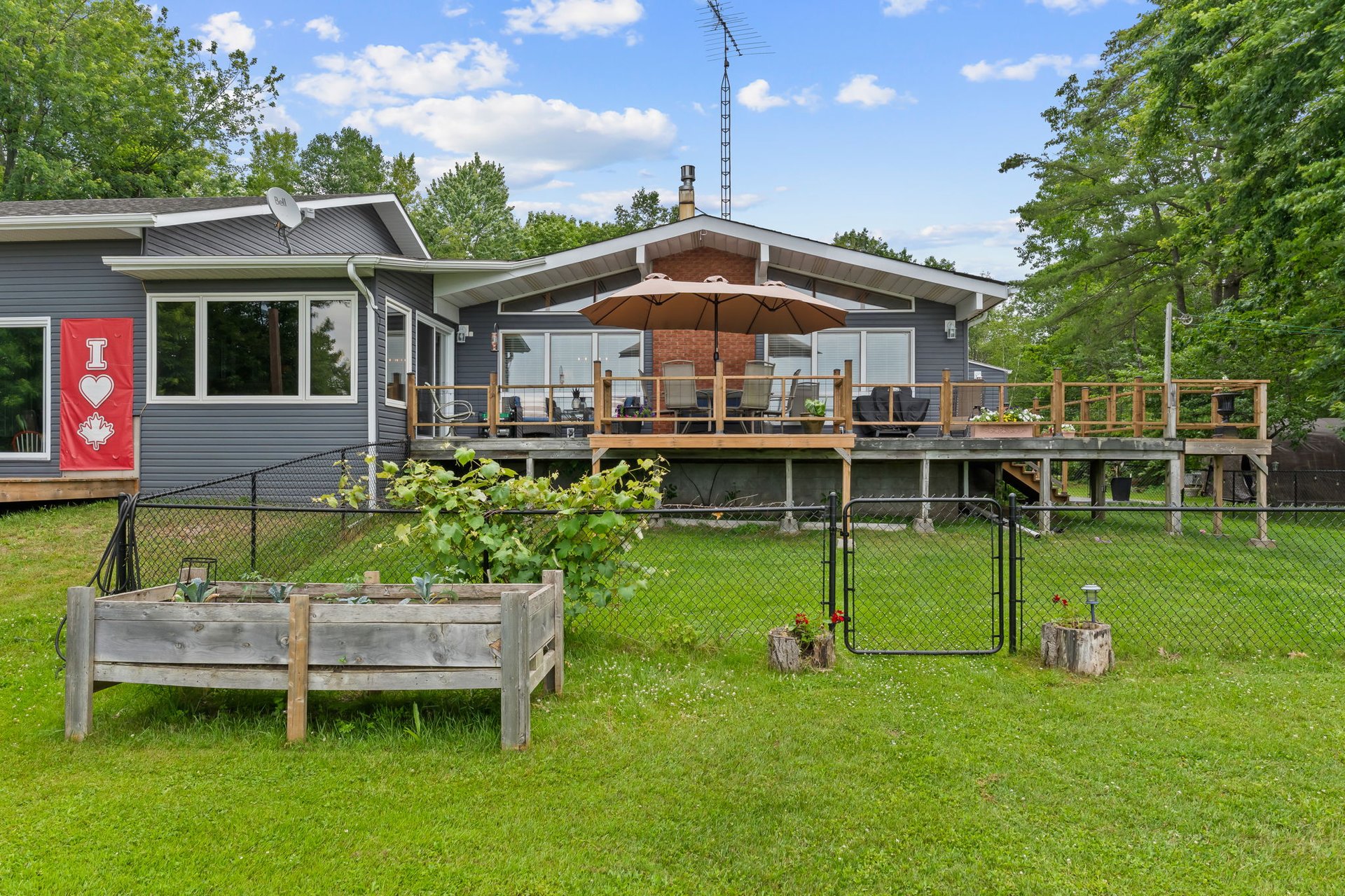 27 Young Street, Kawartha Lakes